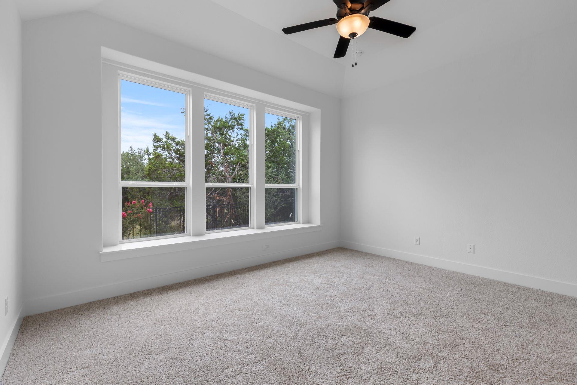 581 Sage Thrasher Cir, Dripping Springs, TX 78620