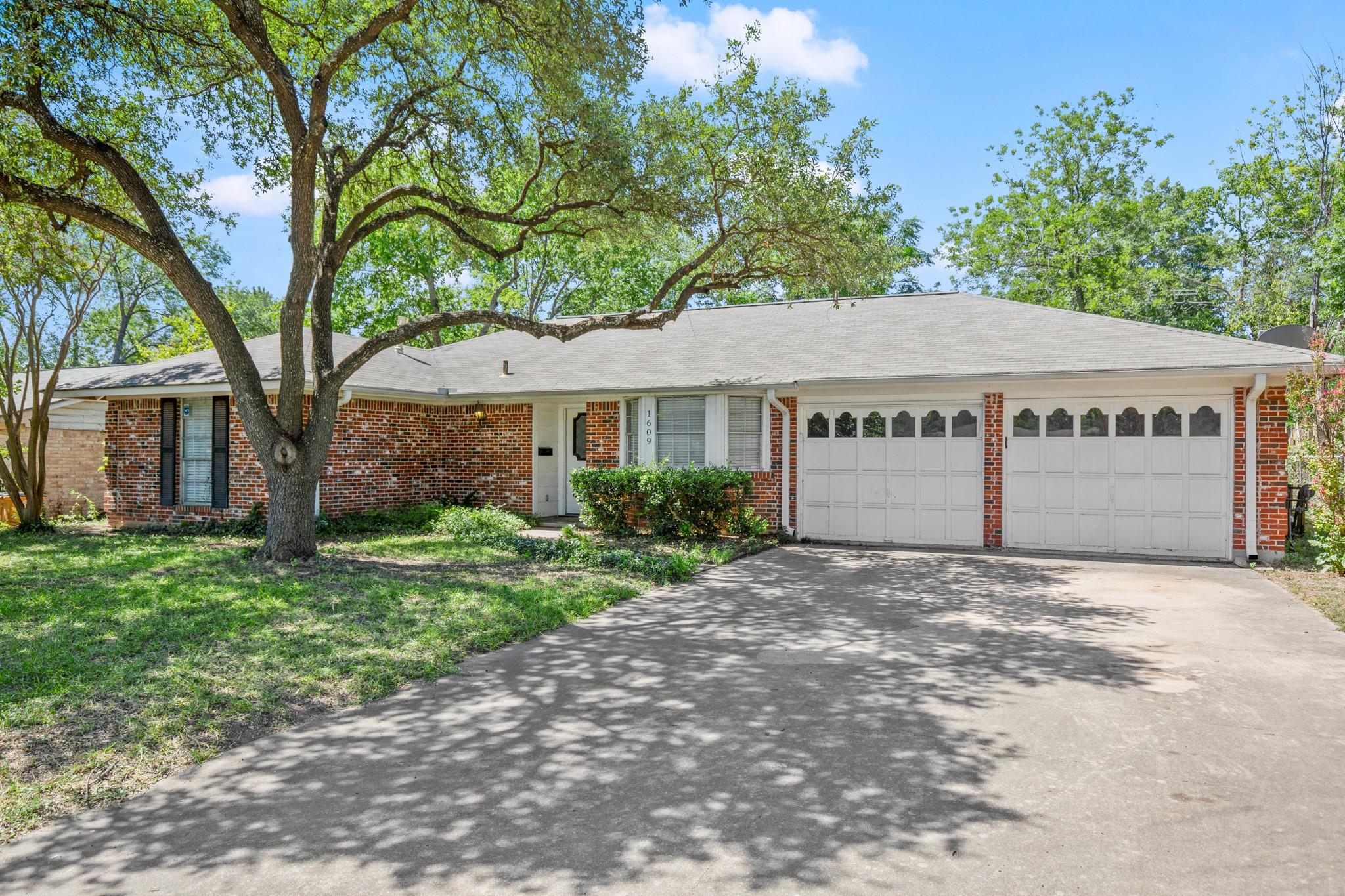 1609 Springer Ln, Austin, TX 78758