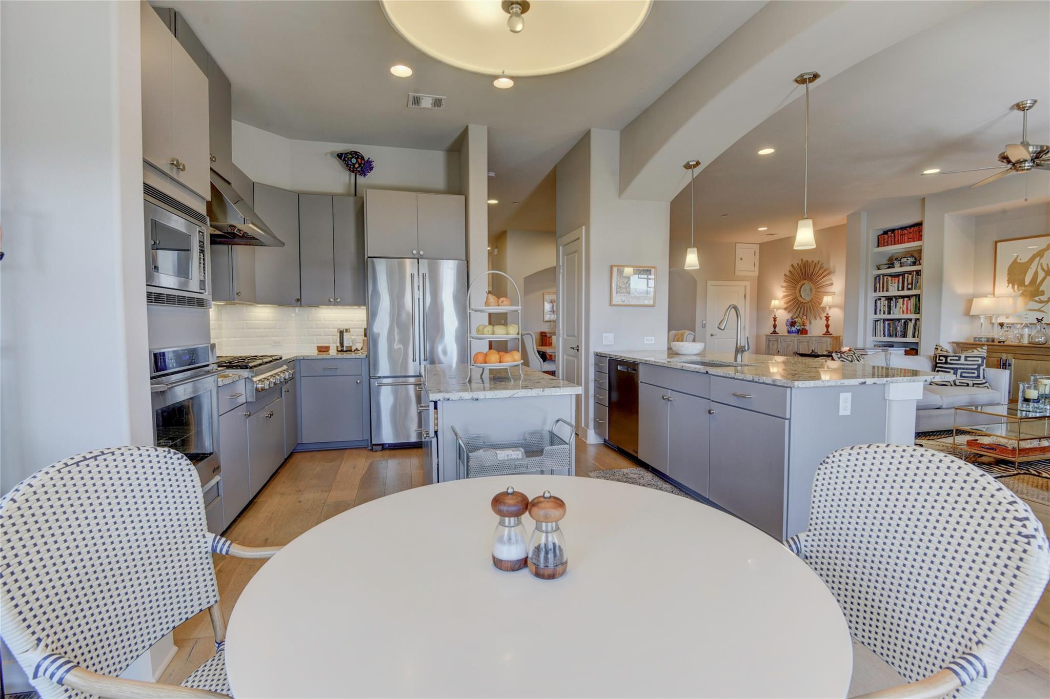8200 Southwest Pkwy # 721, Austin, TX 78735