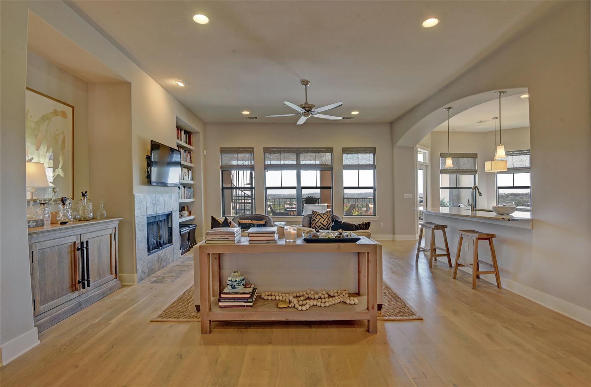 8200 Southwest Pkwy # 721, Austin, TX 78735
