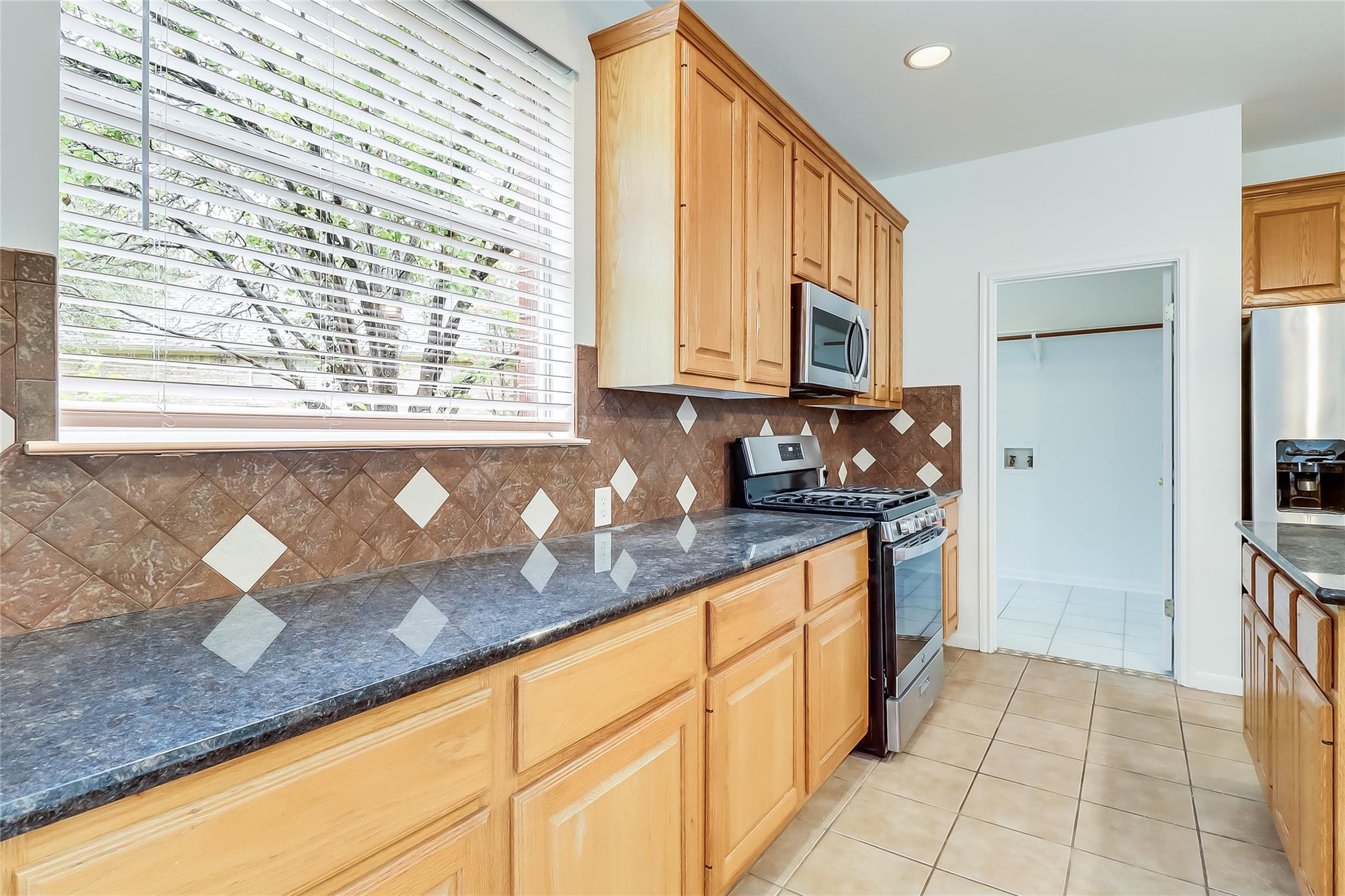 12608 Chittim Cir, Austin, TX 78732