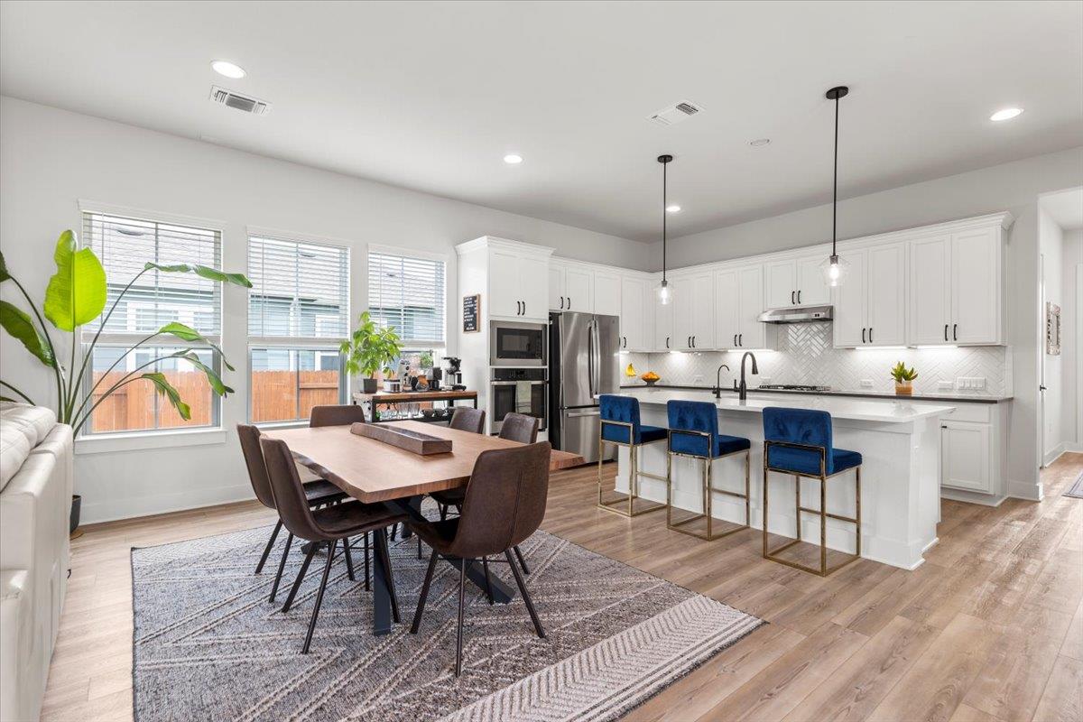 8904 Apogee Blvd, Austin, TX 78744