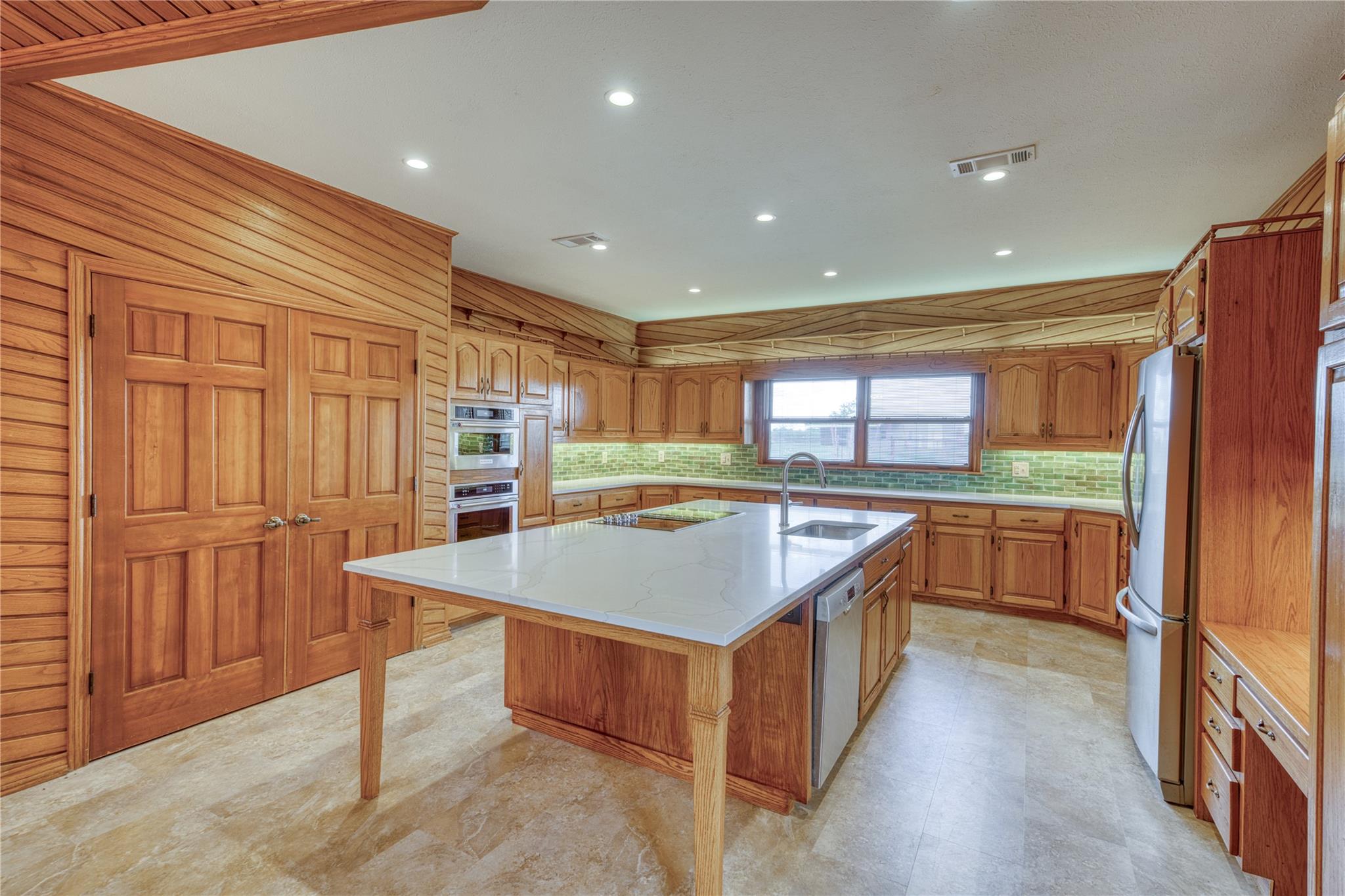 614 County Road 207, Burnet, TX 78611