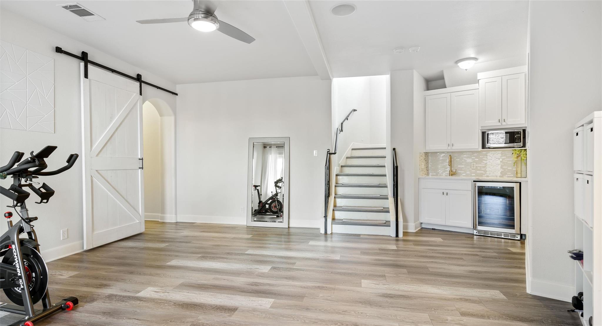 807 Mariner, Lakeway, TX 78734