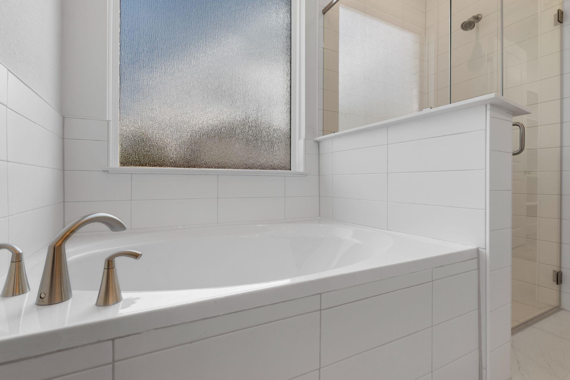 2144 Sarabanda St, Round Rock, TX 78681