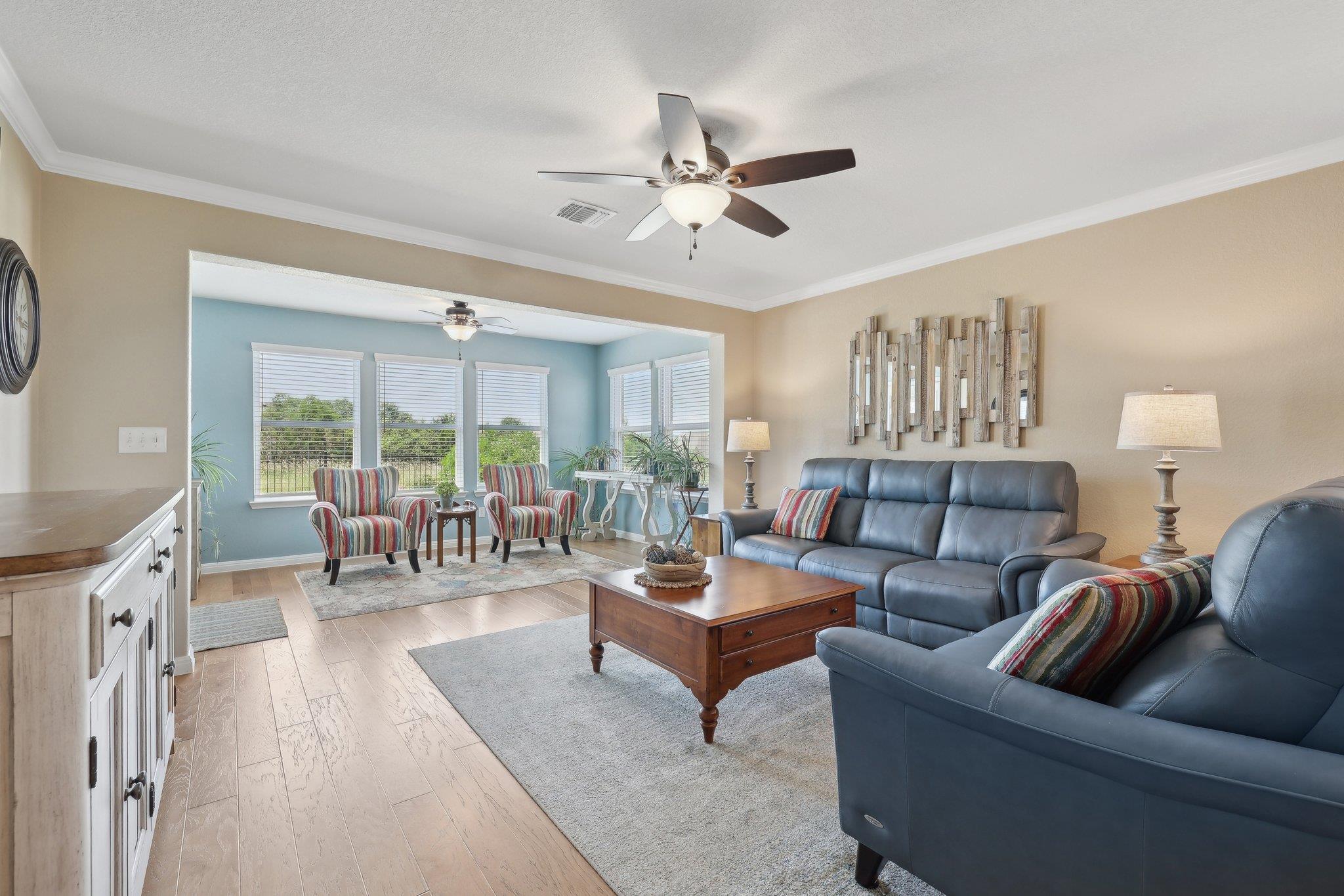 709 Kitty Hawk Rd, Georgetown, TX 78633