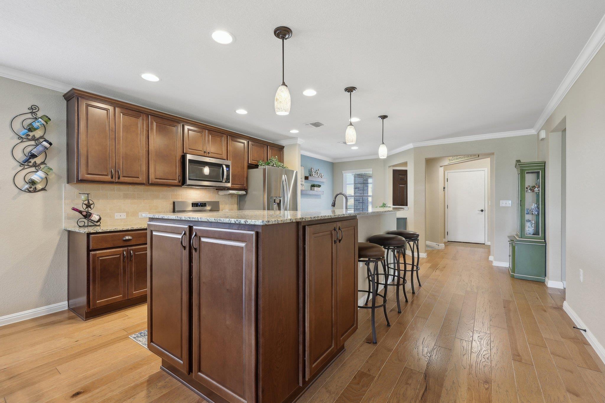 709 Kitty Hawk Rd, Georgetown, TX 78633