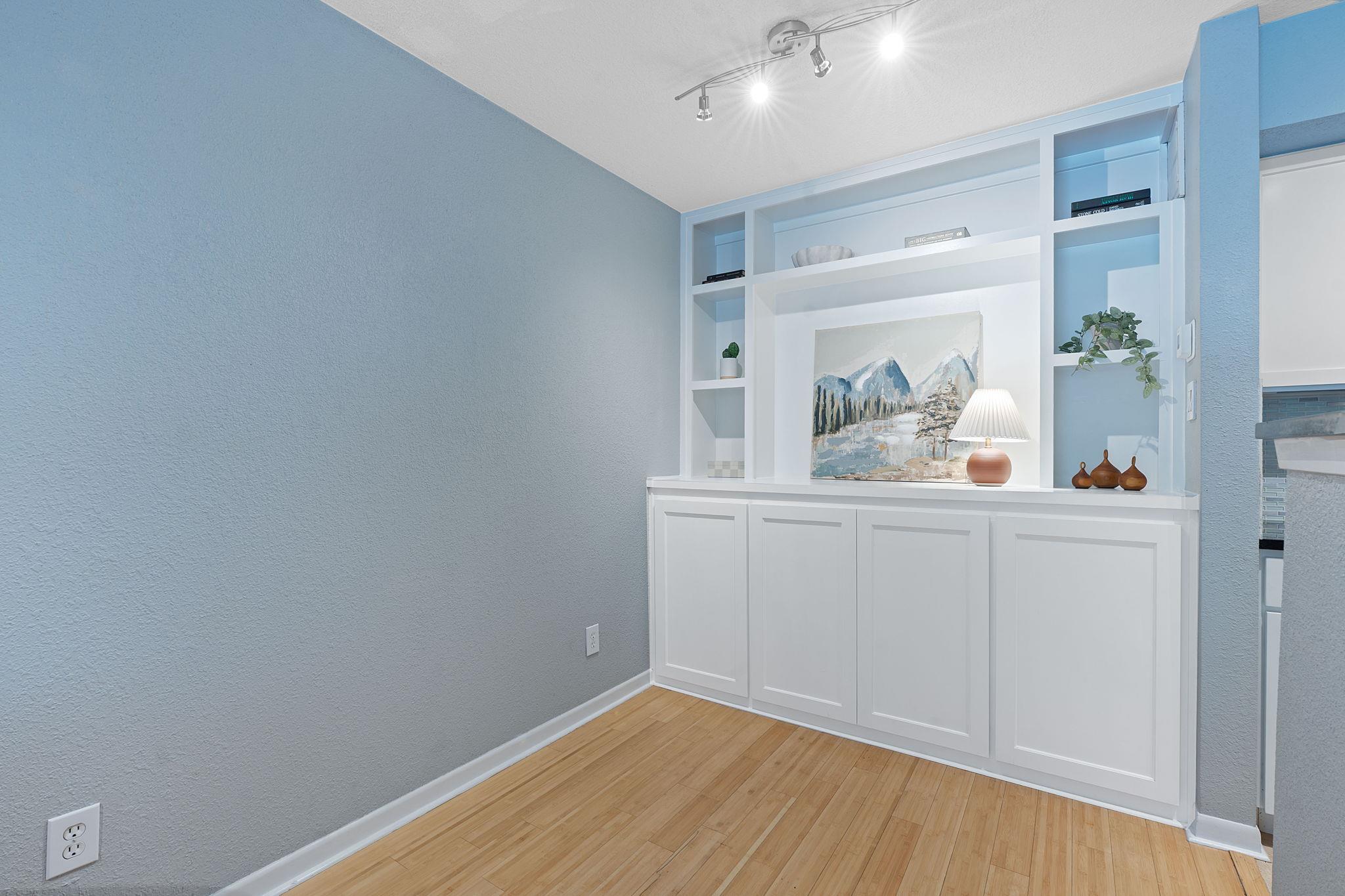 3204 Menchaca Rd # 303, Austin, TX 78704