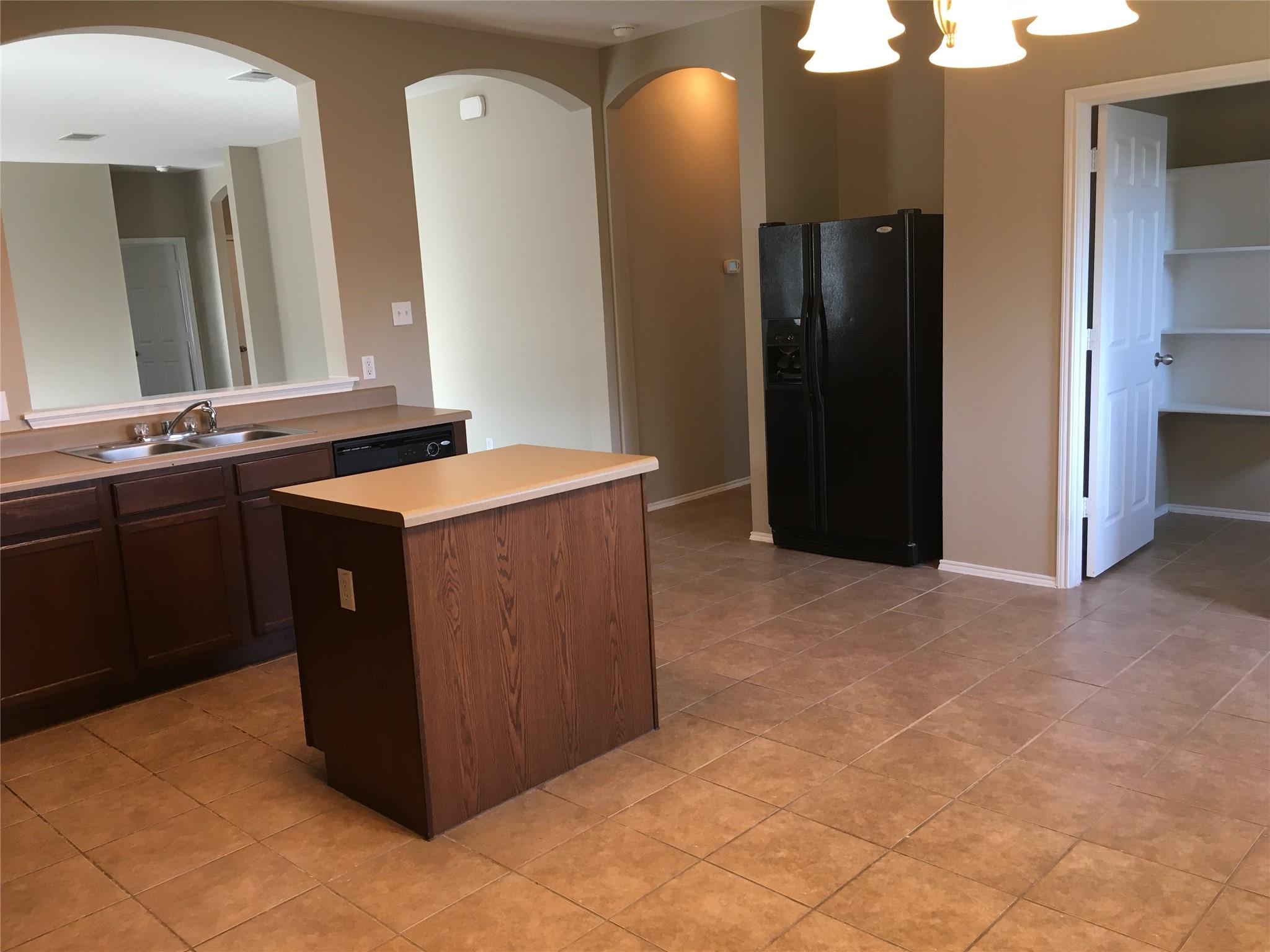 416 Emma Rose Trl, Leander, TX 78641