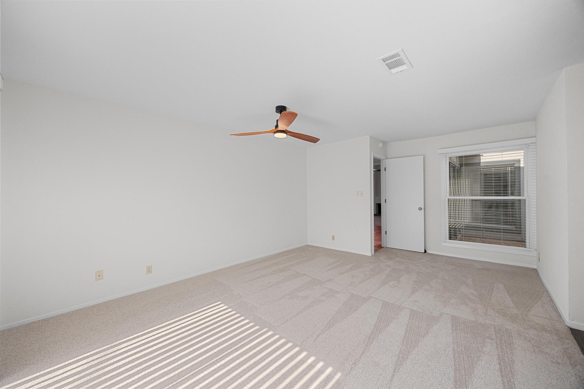5225 LANGWOOD Dr, Austin, TX 78754