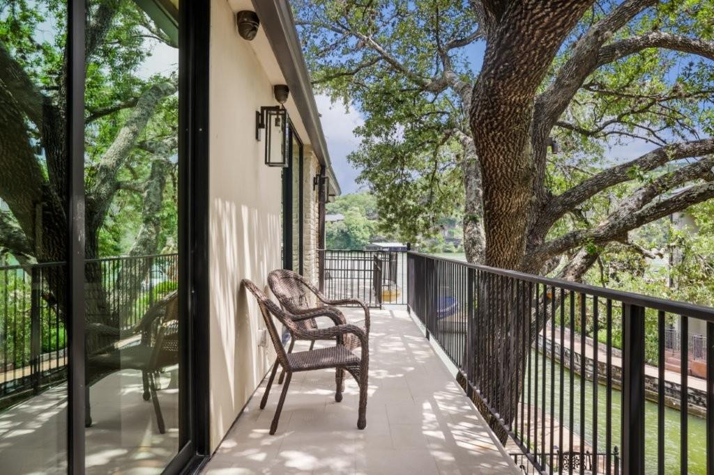 2463 Westlake Dr, Austin, TX 78746