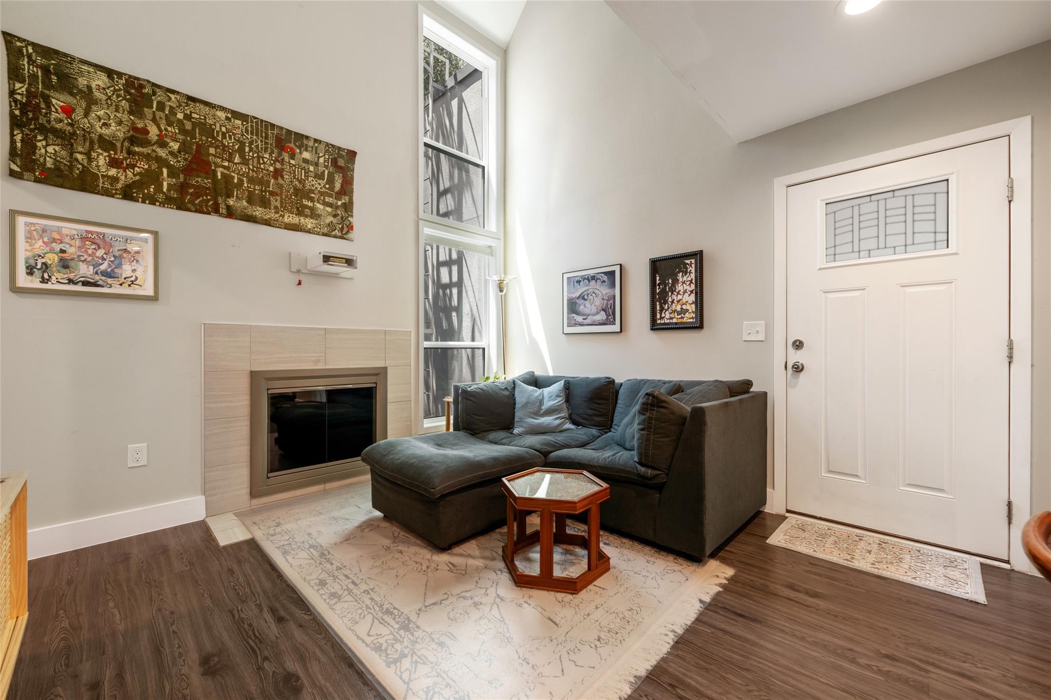 935 La Posada Dr # 243, Austin, TX 78752