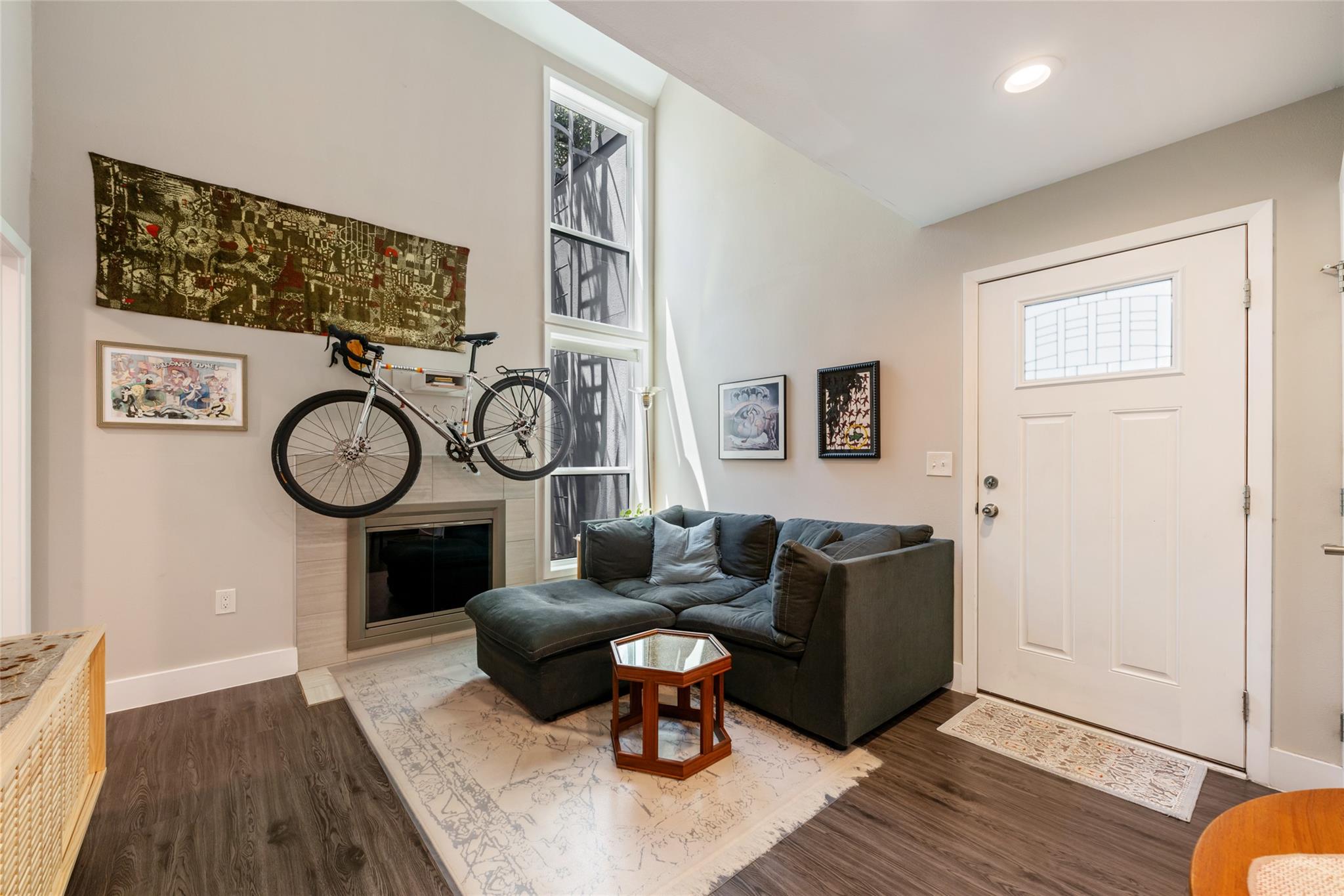 935 La Posada Dr # 243, Austin, TX 78752