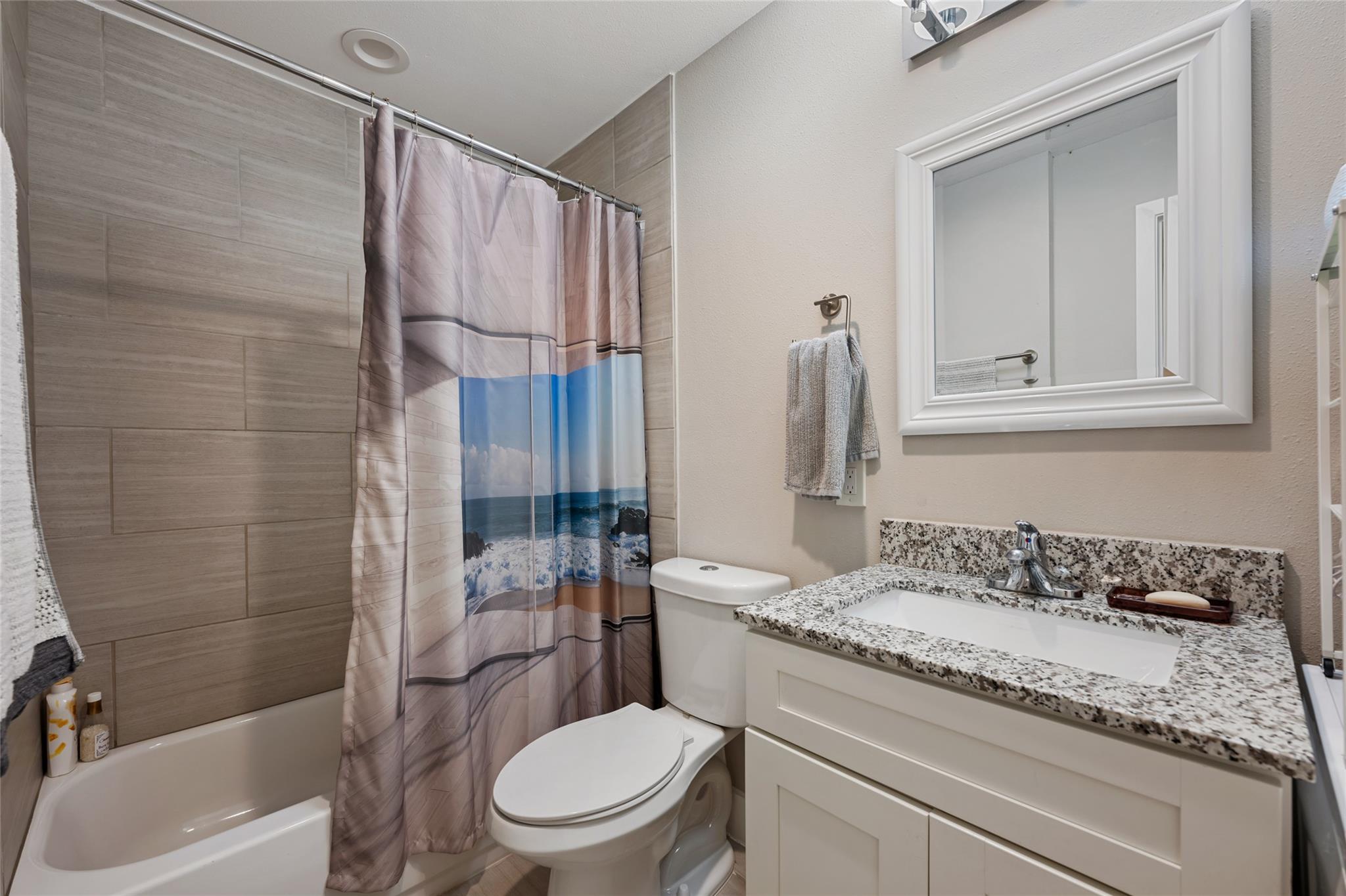 935 La Posada Dr # 243, Austin, TX 78752