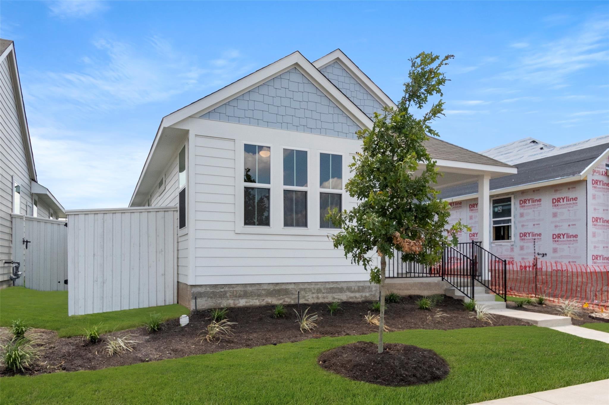 3035 Winding Creek Dr, Kyle, TX 78640