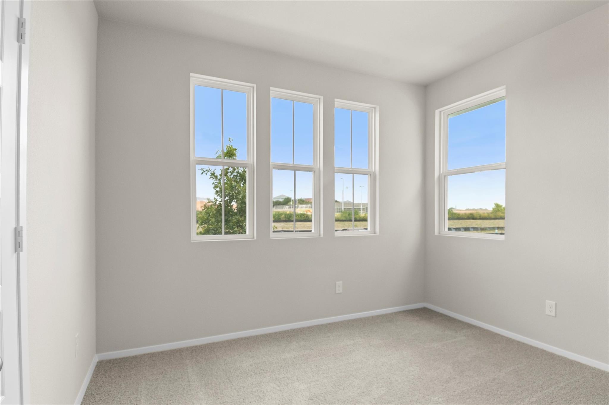 3035 Winding Creek Dr, Kyle, TX 78640