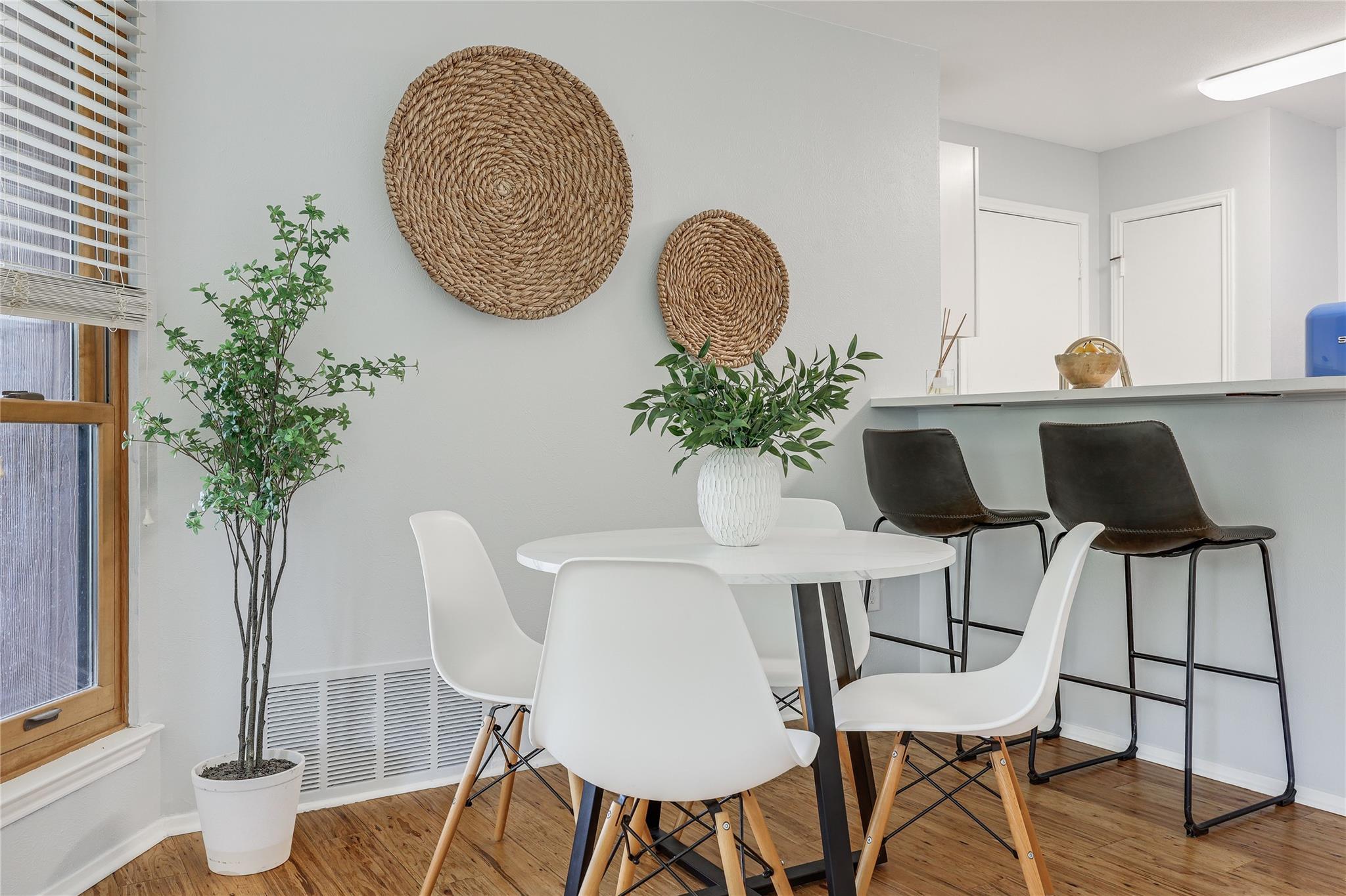 12319 Emery Oaks Rd, Austin, TX 78758