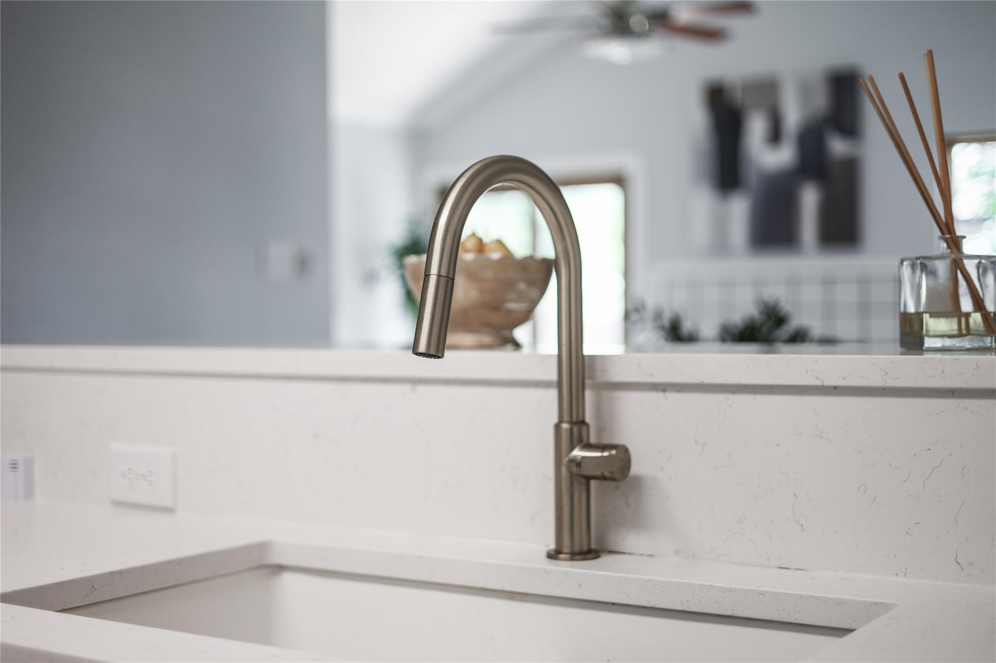 12319 Emery Oaks Rd, Austin, TX 78758