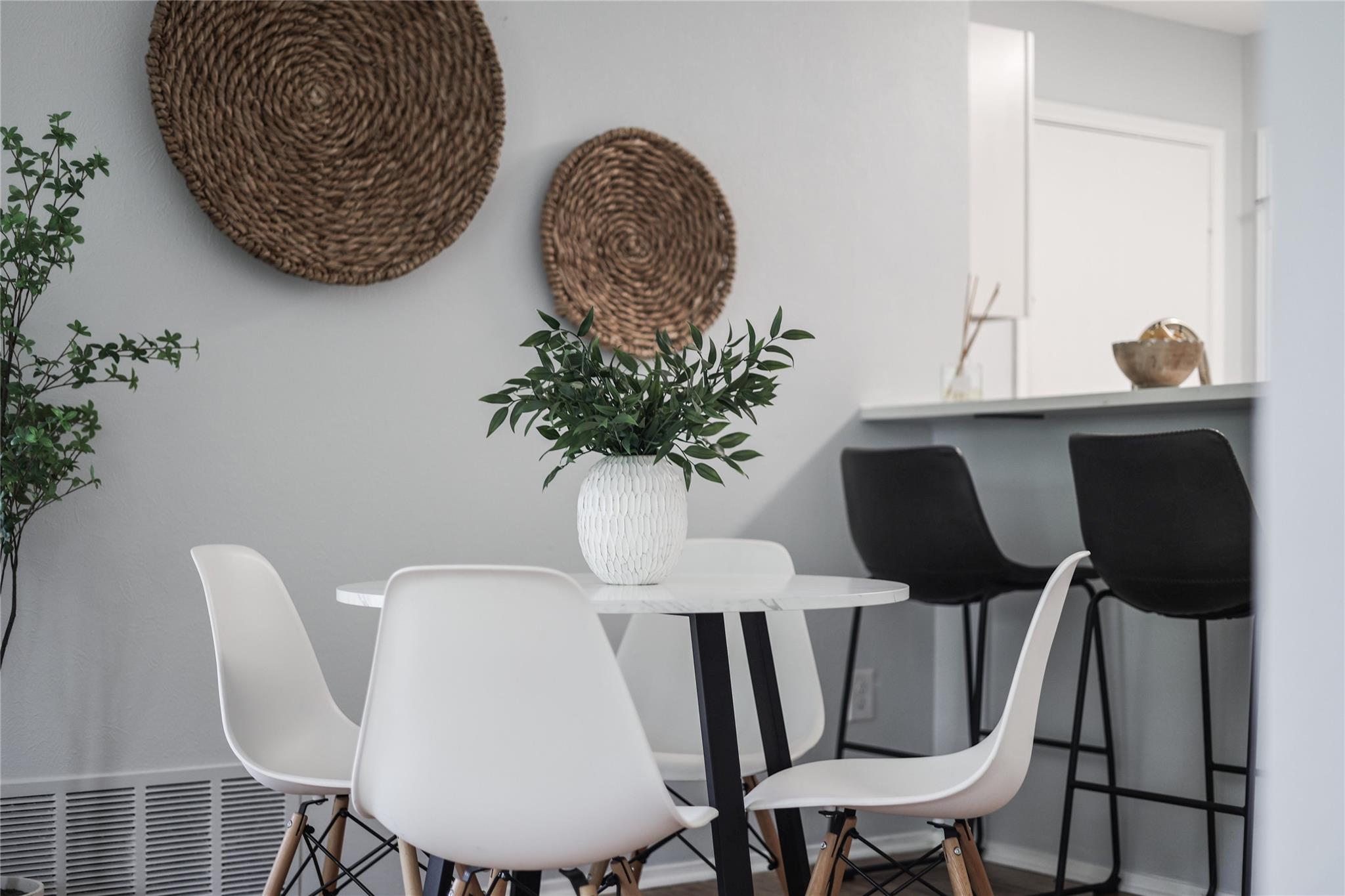 12319 Emery Oaks Rd, Austin, TX 78758