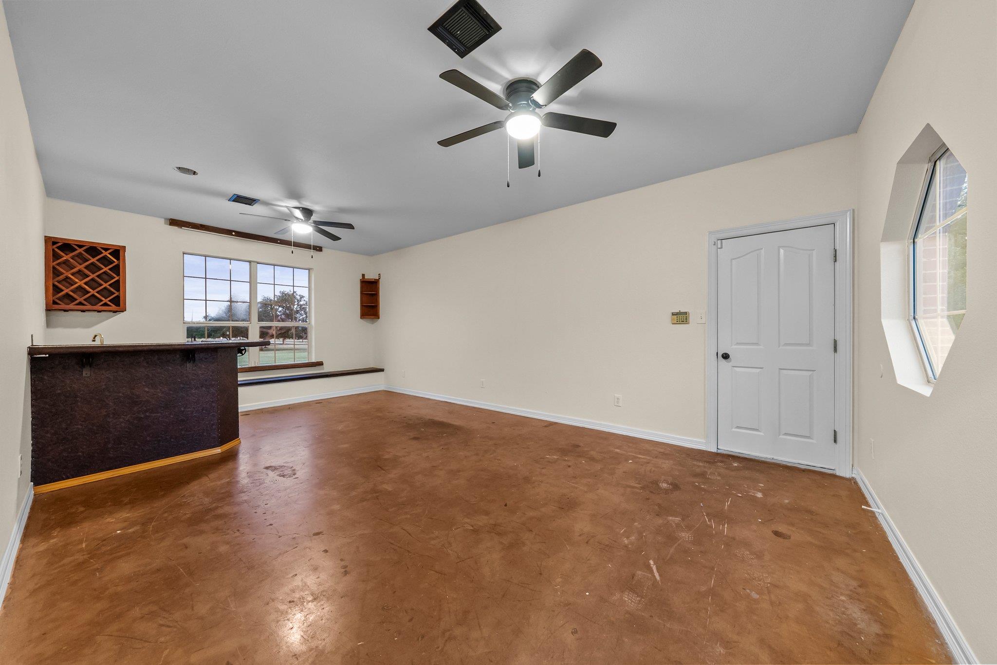 320 Woodland Oaks Trl, Buda, TX 78610