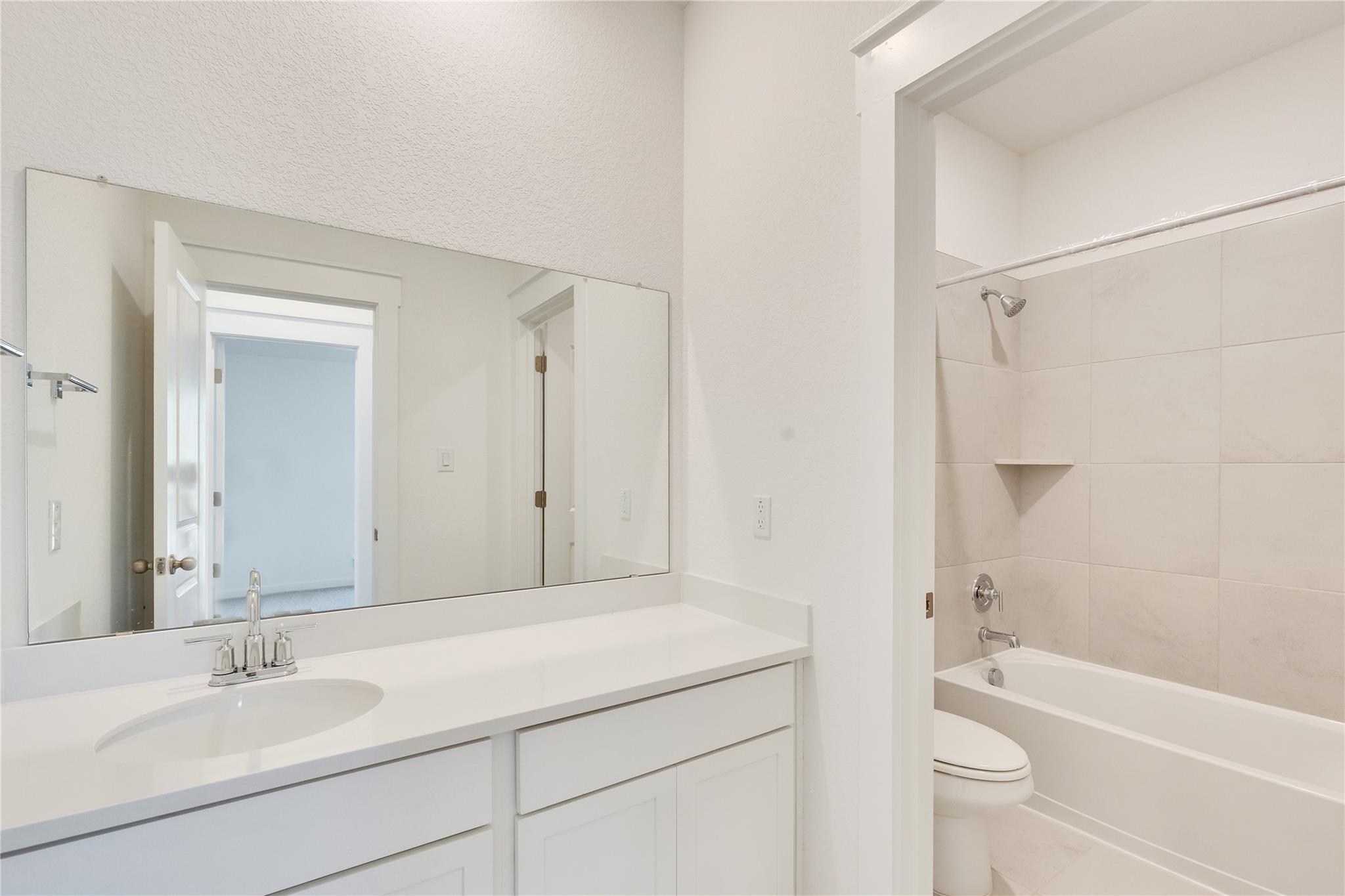 13420 Barn Chime St, Elgin, TX 78621