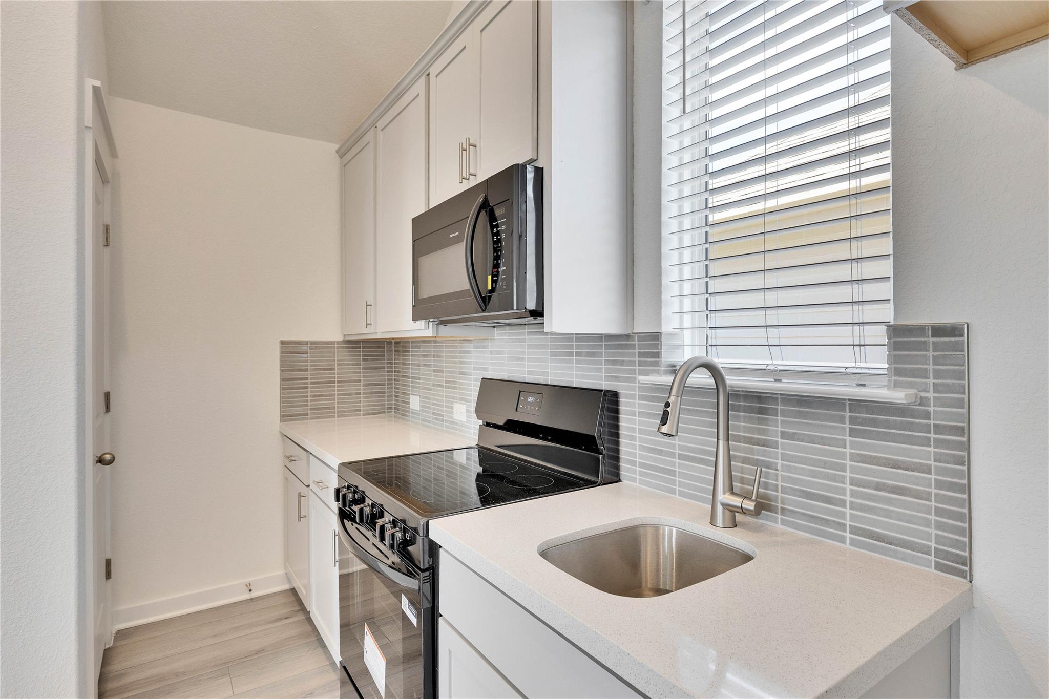 13416 Barn Chime St, Elgin, TX 78621