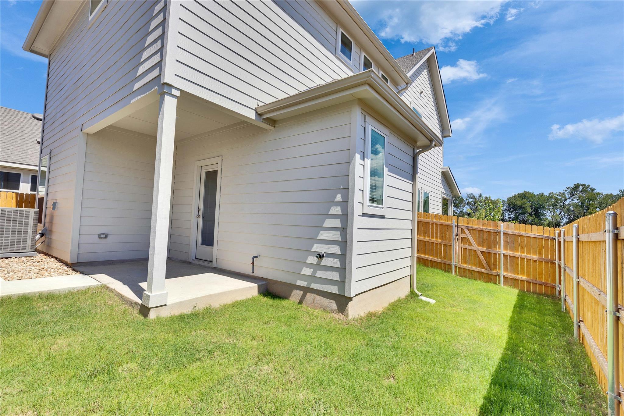 13416 Barn Chime St, Elgin, TX 78621