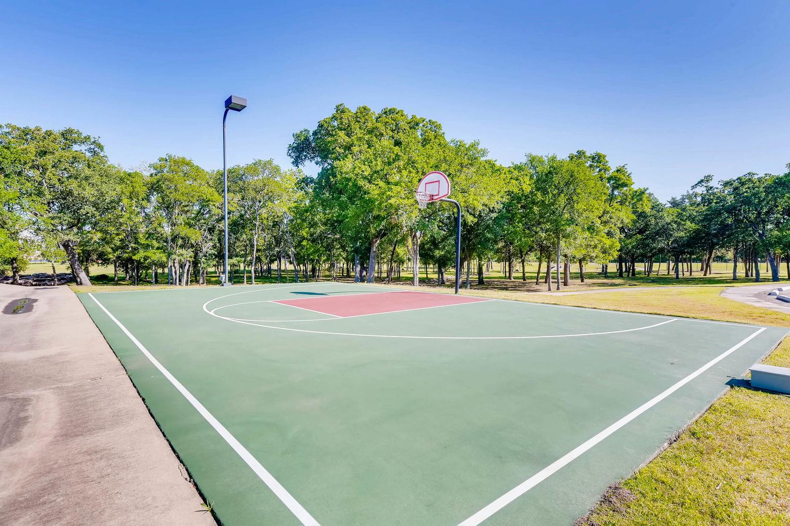 116 Gaston Dr, Bastrop, TX 78602