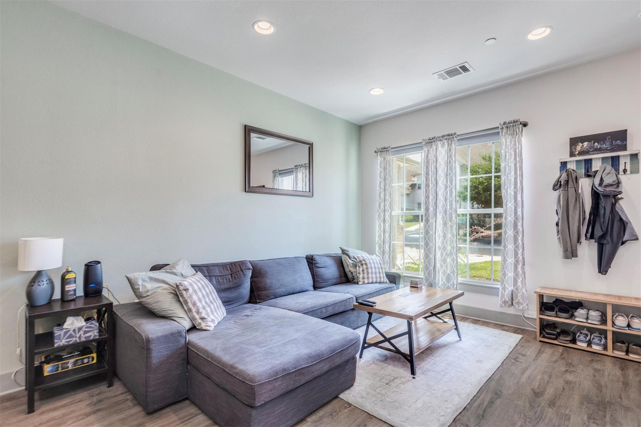 12160 Abbey Glen Ln, Austin, TX 78753