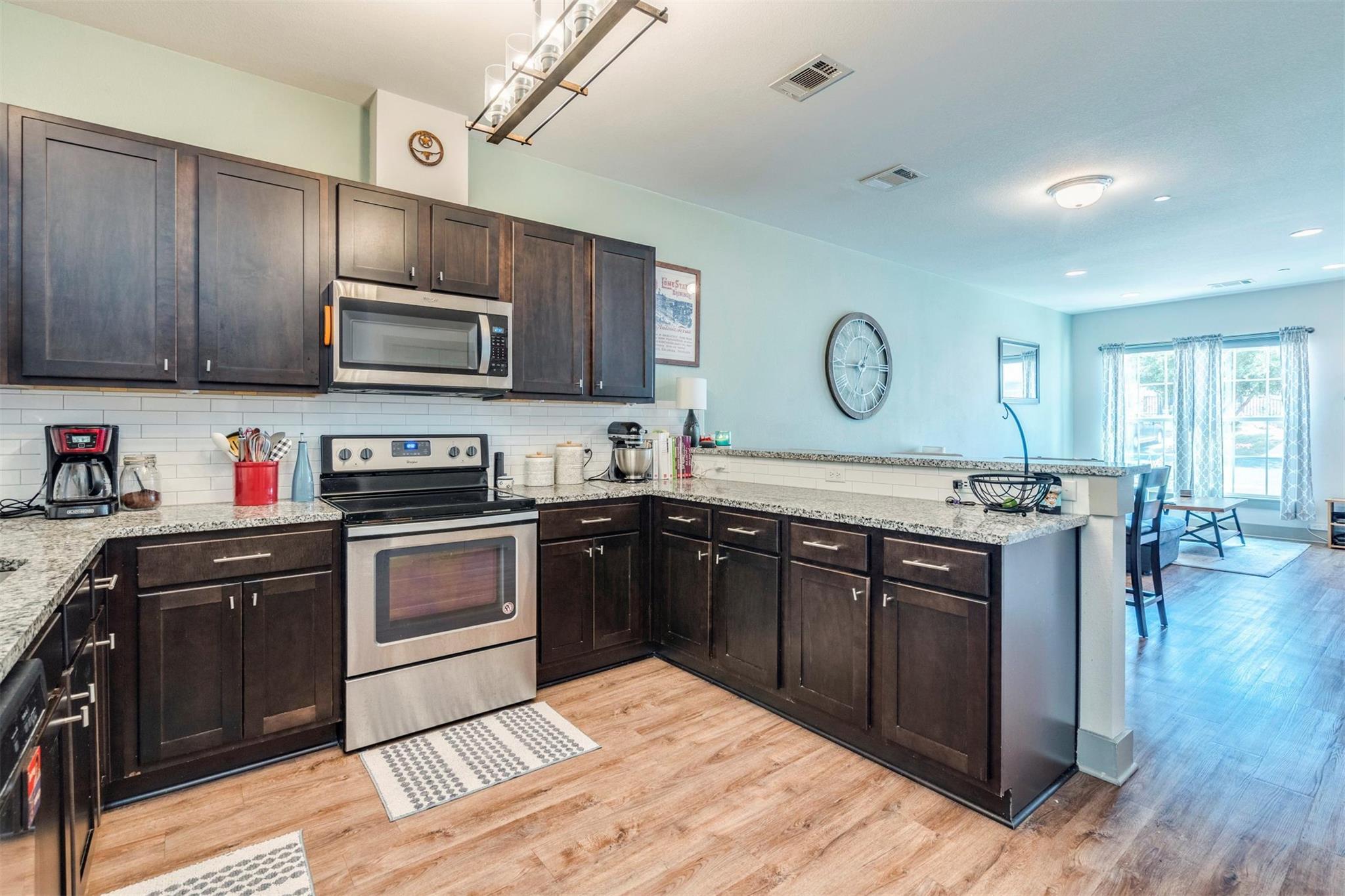 12160 Abbey Glen Ln, Austin, TX 78753