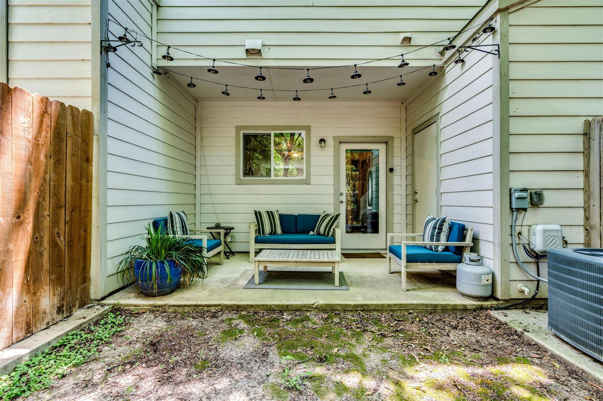 12160 Abbey Glen Ln, Austin, TX 78753