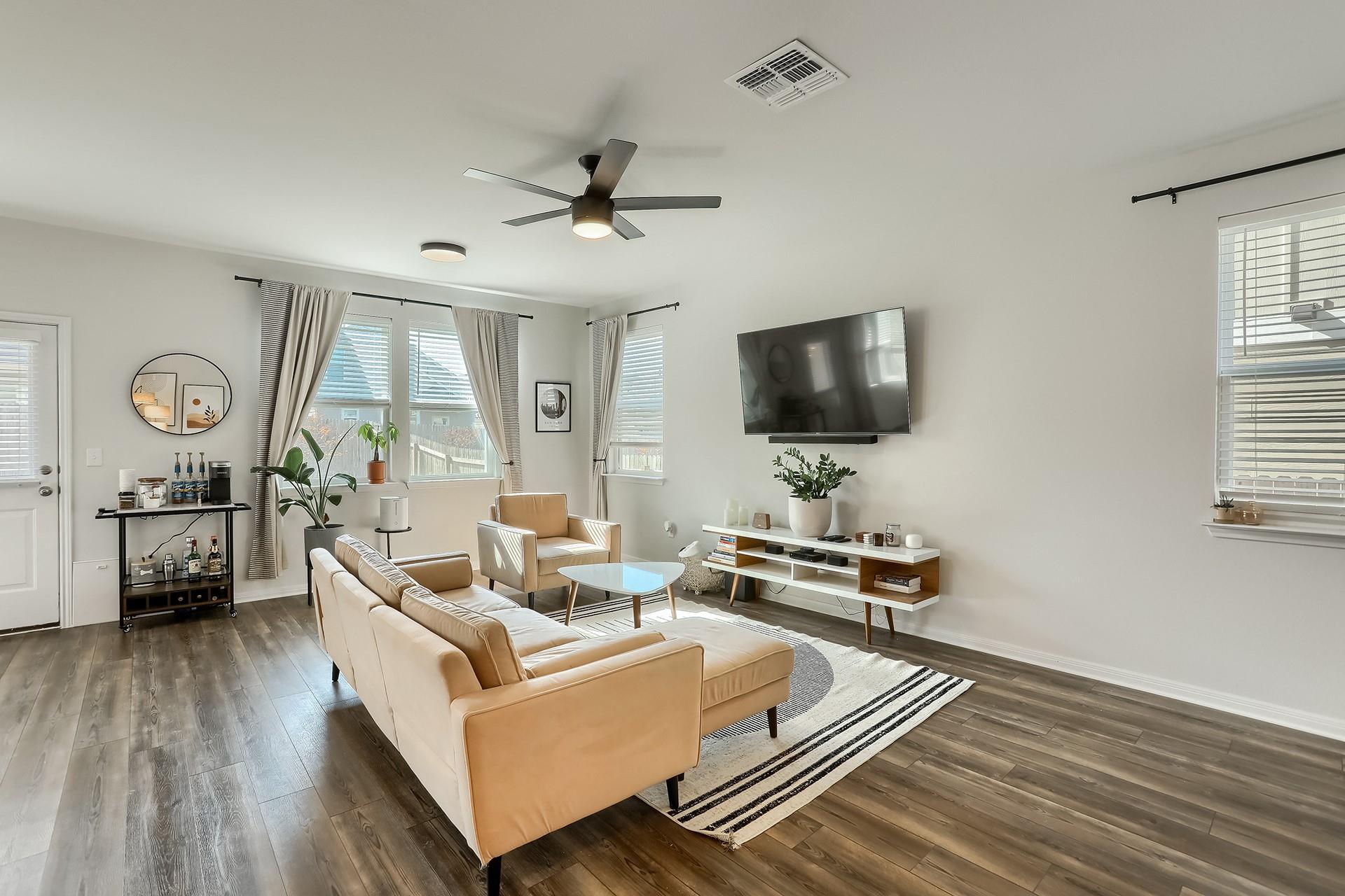 6405 Mary Lewis Dr, Austin, TX 78747