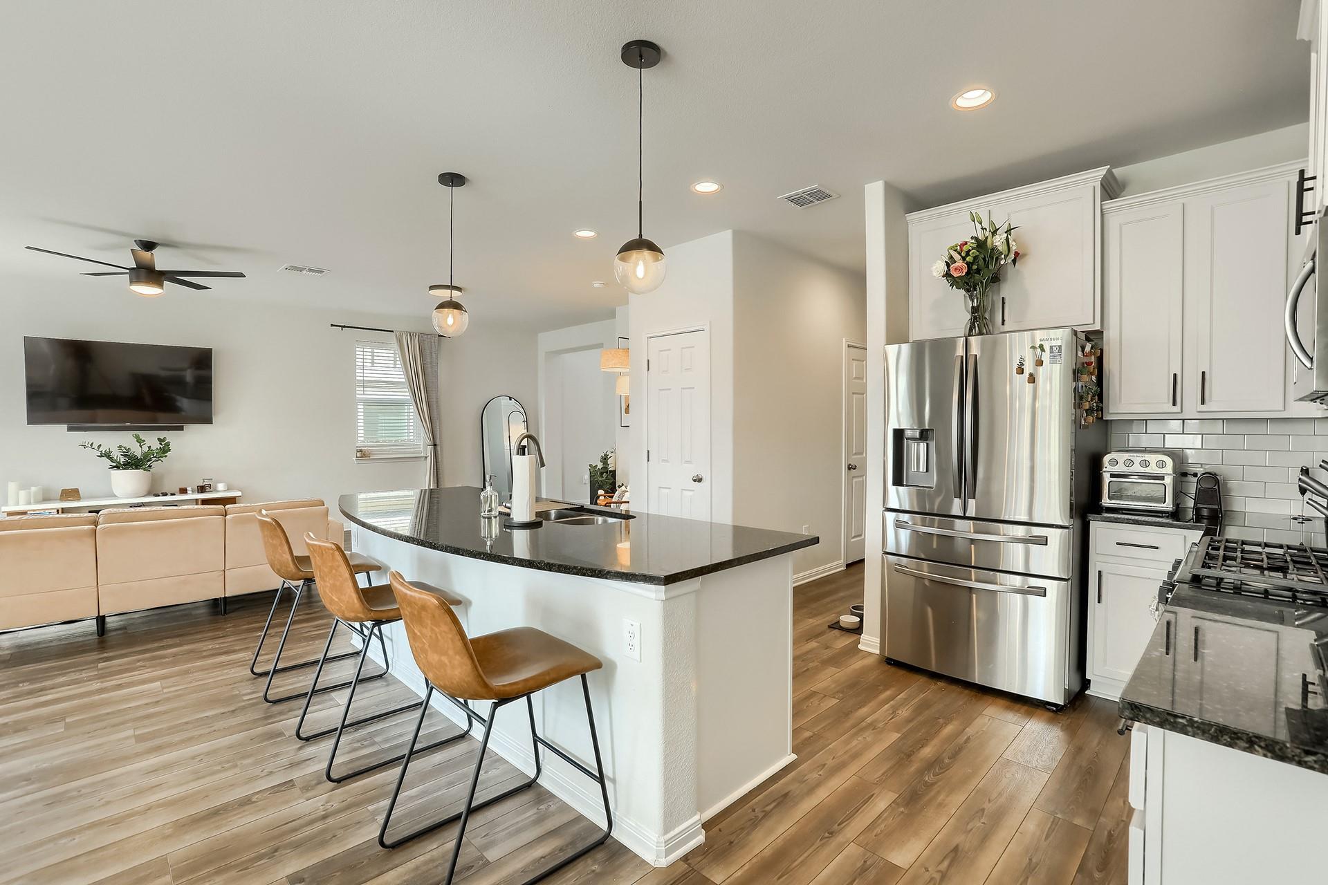 6405 Mary Lewis Dr, Austin, TX 78747