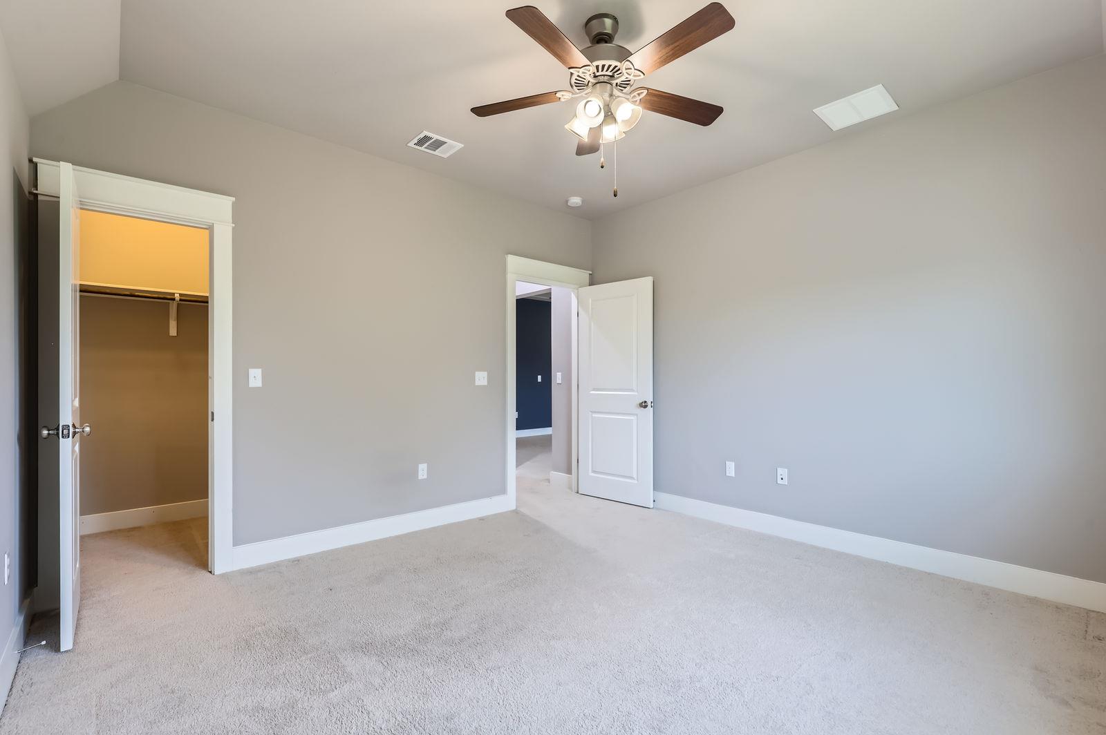 13001 Hymeadow Dr # 18, Austin, TX 78729