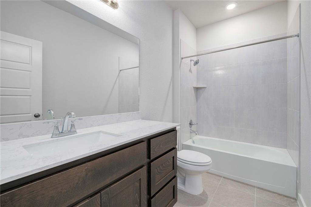 129 Patrick Herndon Dr, Bastrop, TX 78602