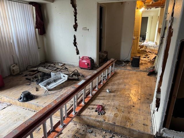 1807 Ferguson Ln, Austin, TX 78754