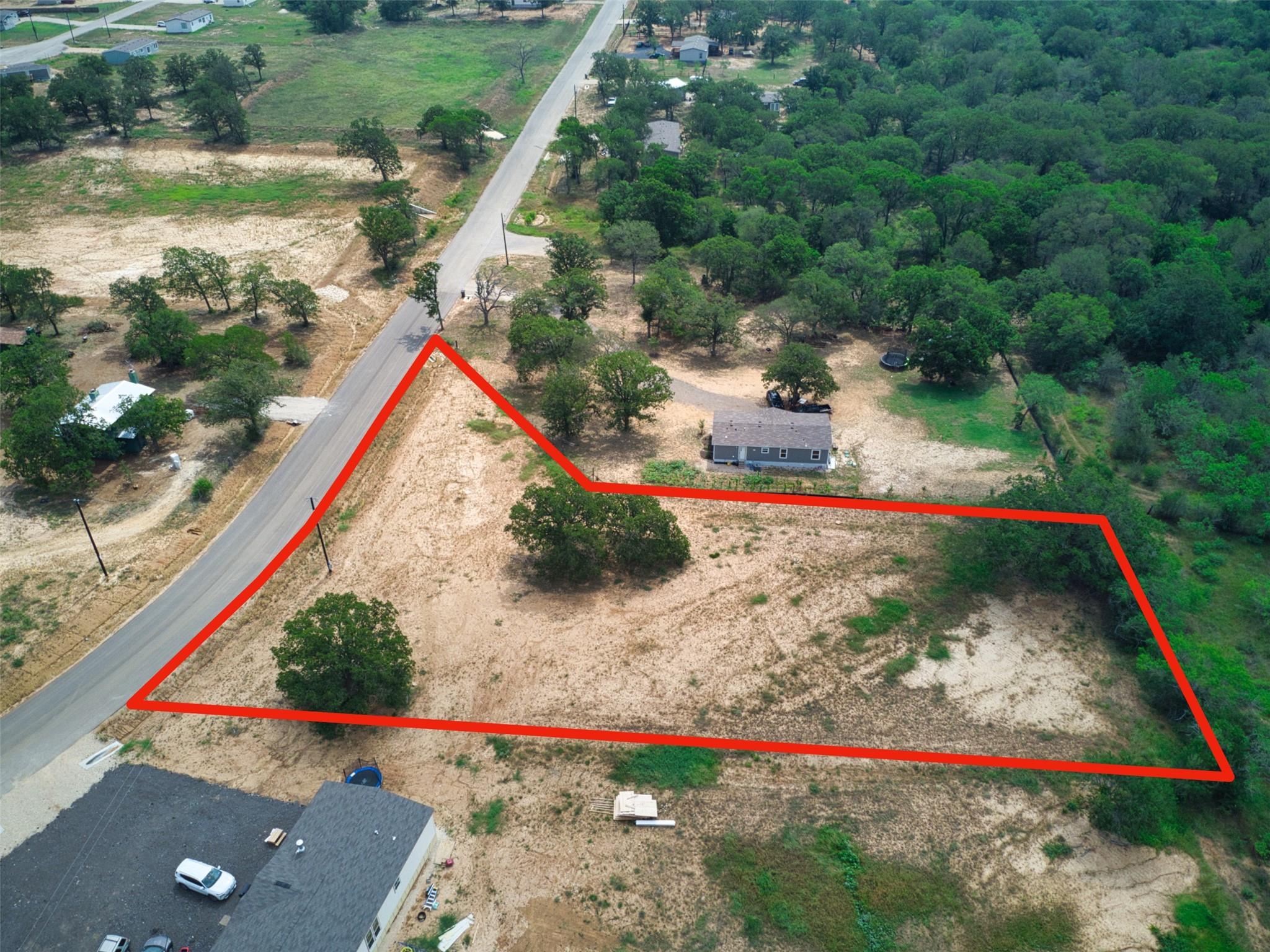 190 Romberg Rd, Dale, TX 78616