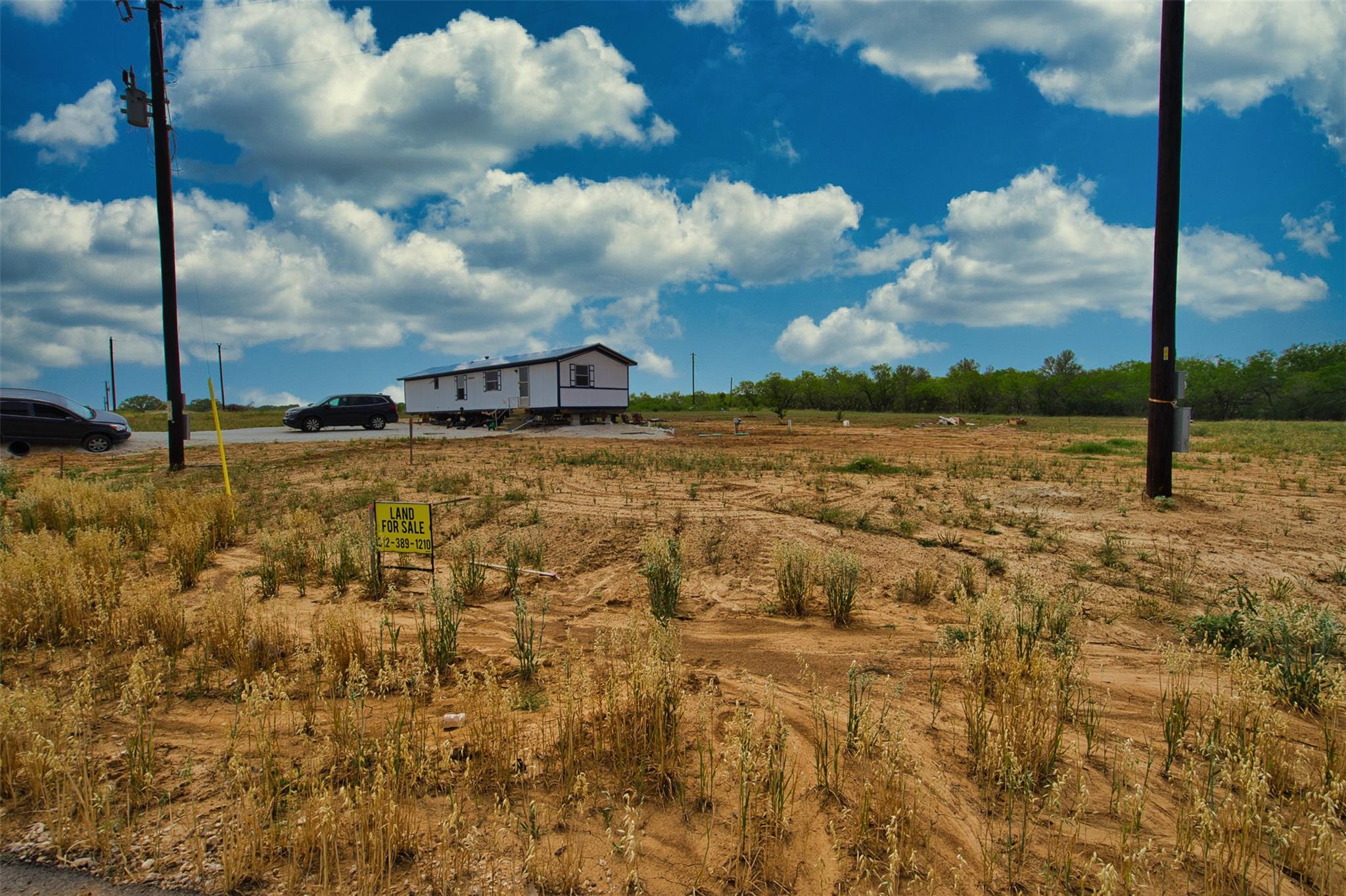 199 Sly St, Dale, TX 78616