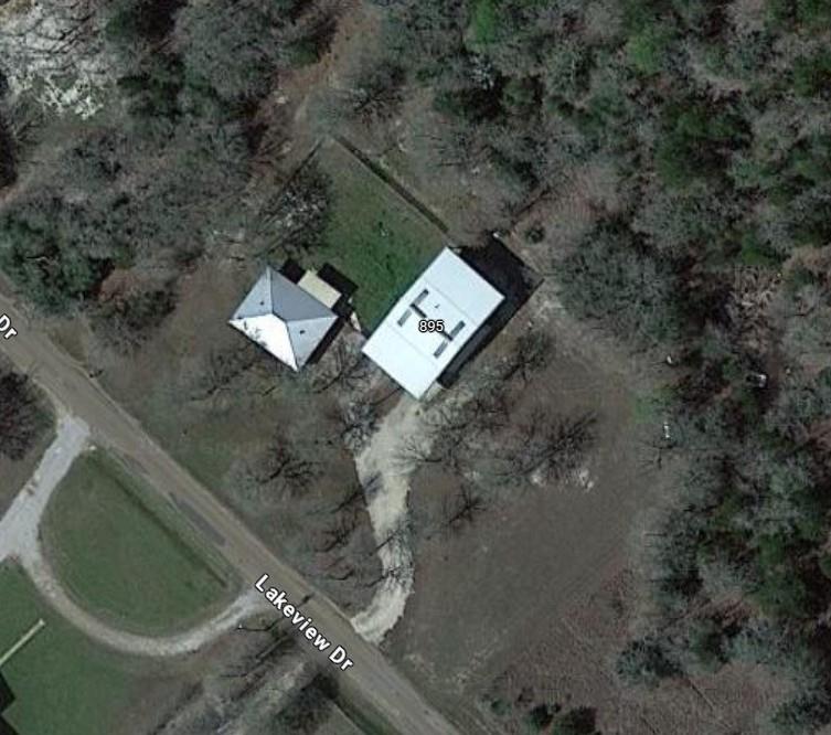 895 Lakeview Dr, Somerville, TX 77879