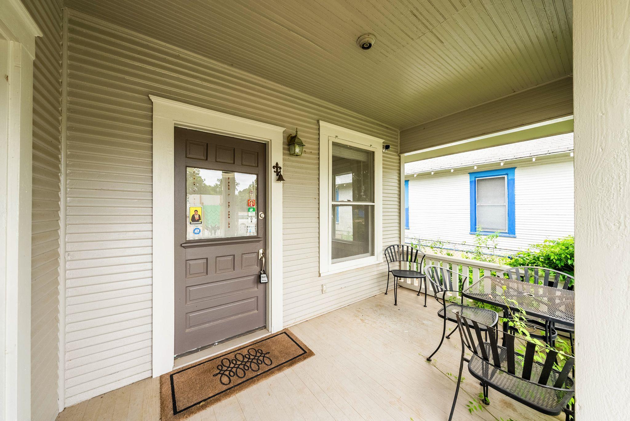 2032 E Cesar Chavez St, Austin, TX 78702