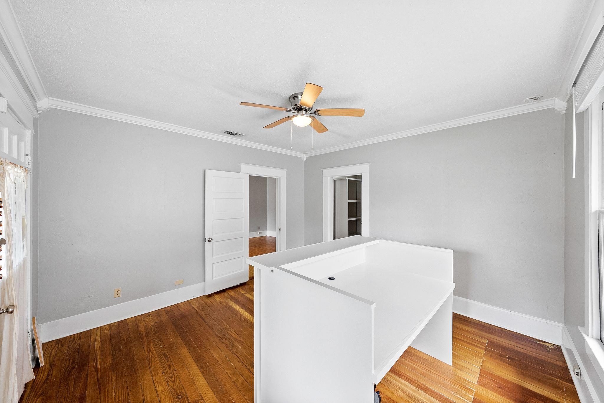 2032 E Cesar Chavez St, Austin, TX 78702