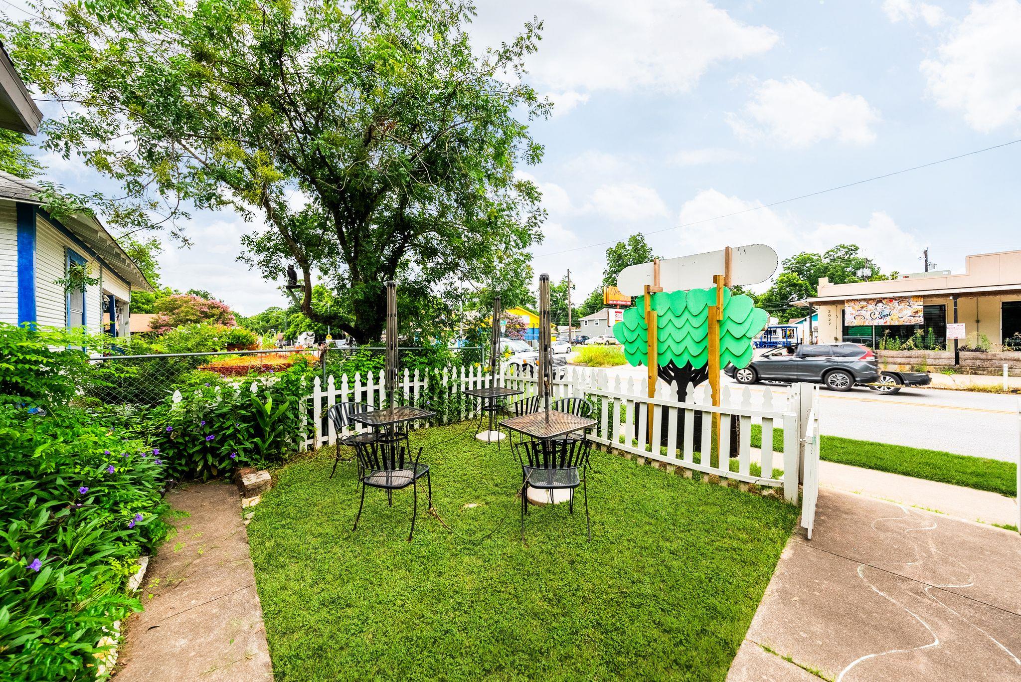 2032 E Cesar Chavez St, Austin, TX 78702