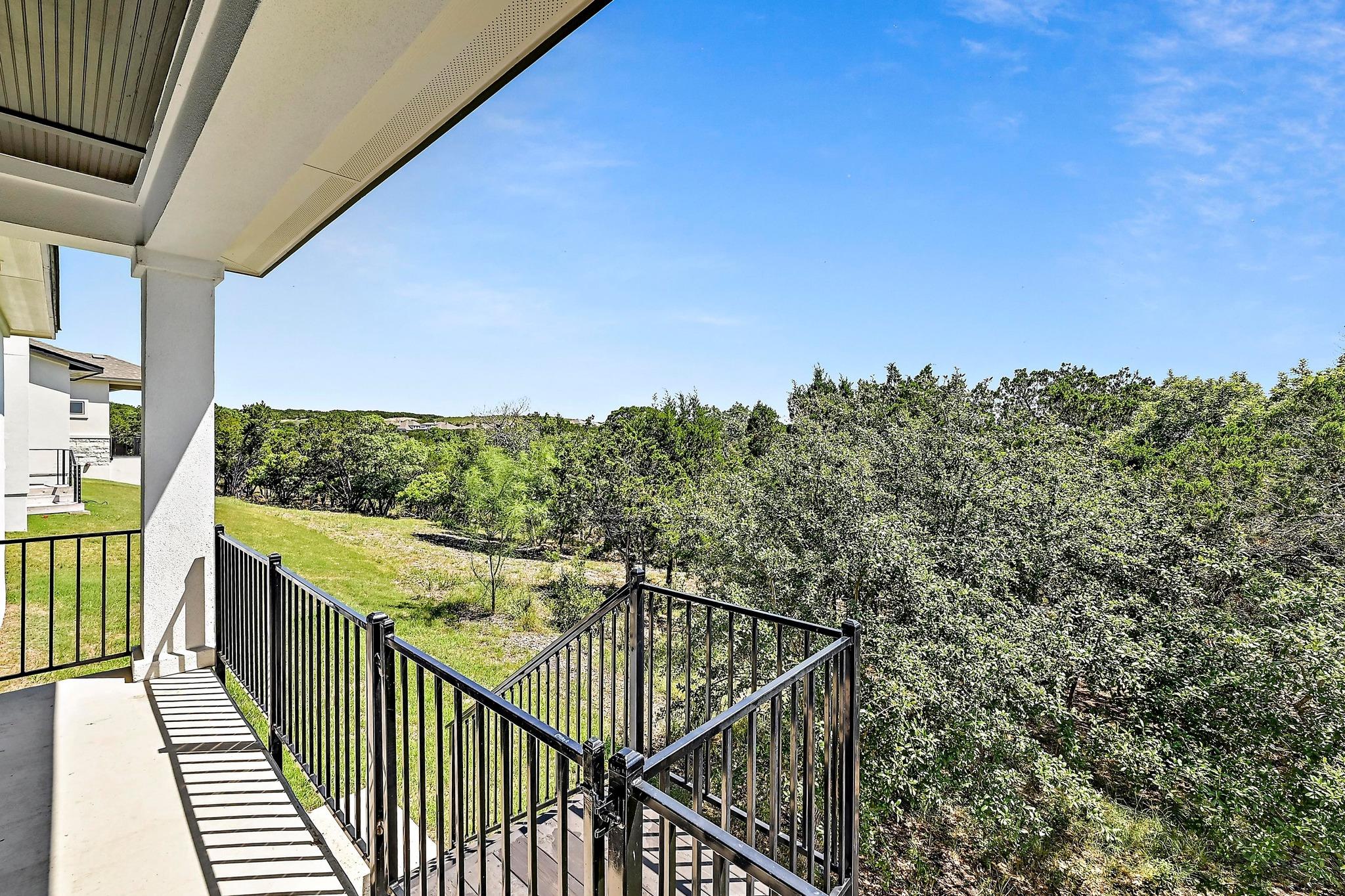 6801 Liberty Grotto Ct, Jonestown, TX 78645