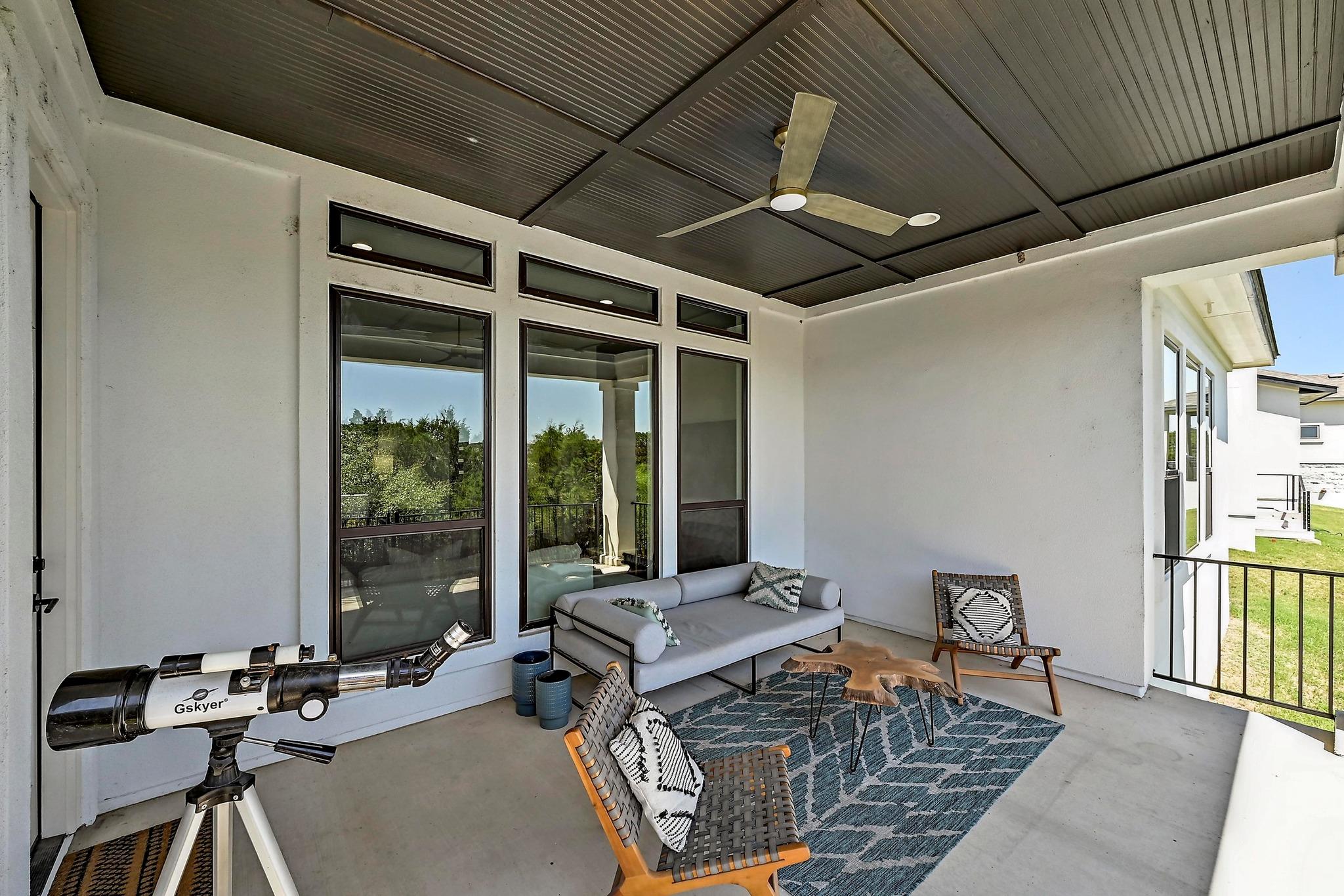 6801 Liberty Grotto Ct, Jonestown, TX 78645