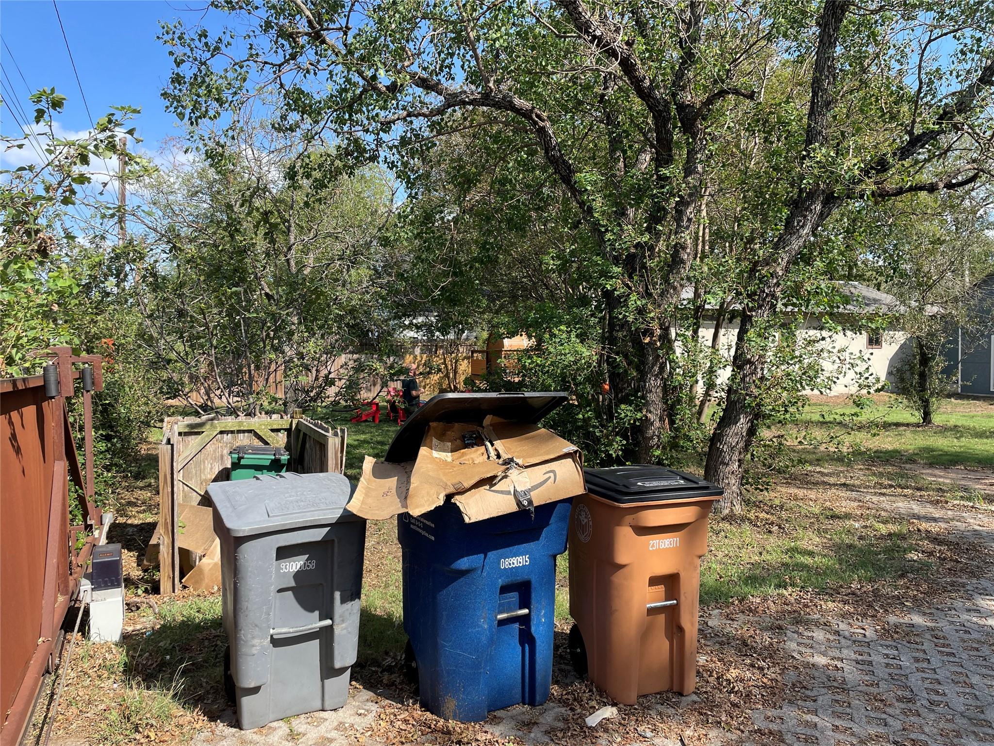 2713 Sweeney Ln, Austin, TX 78723