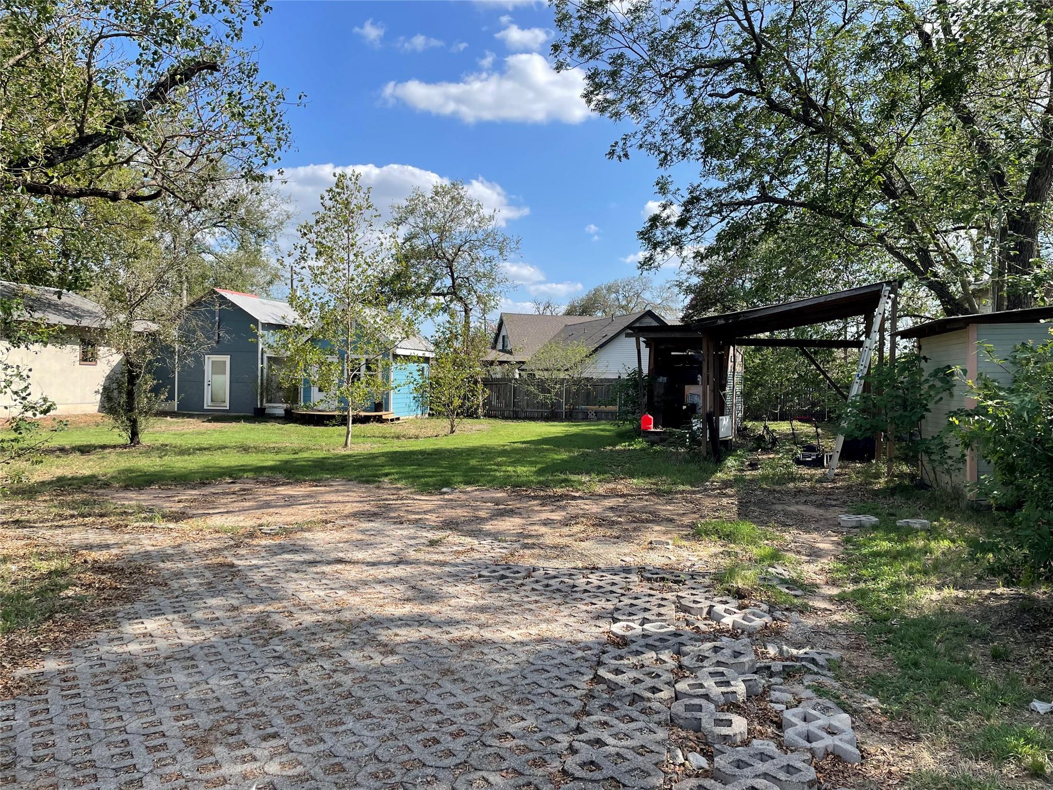 2713 Sweeney Ln, Austin, TX 78723