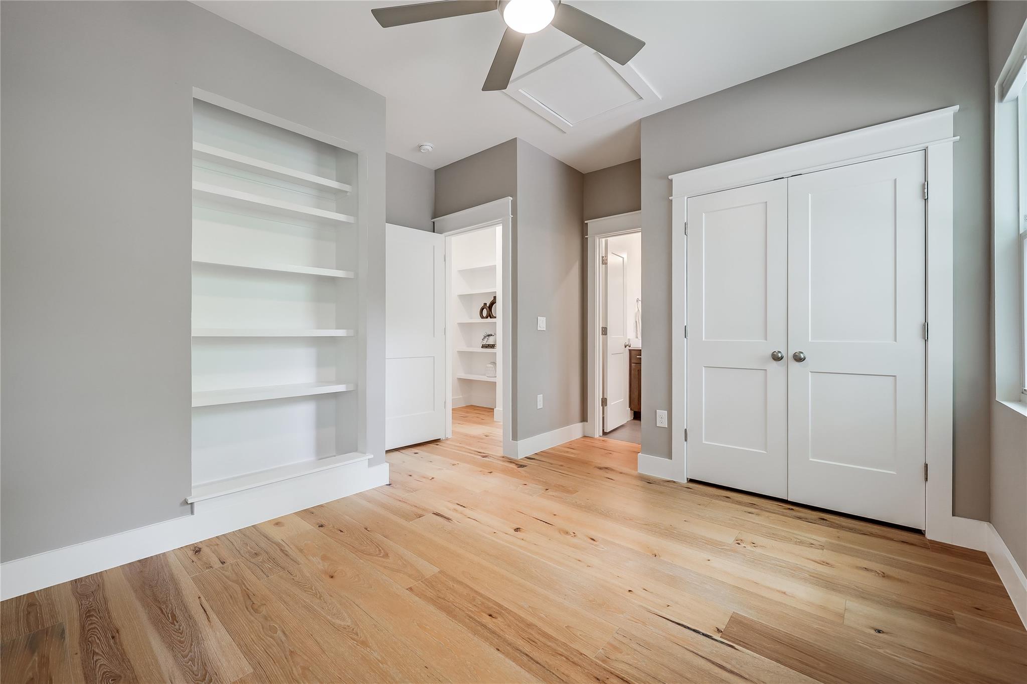 5512 Duval St # 2, Austin, TX 78751
