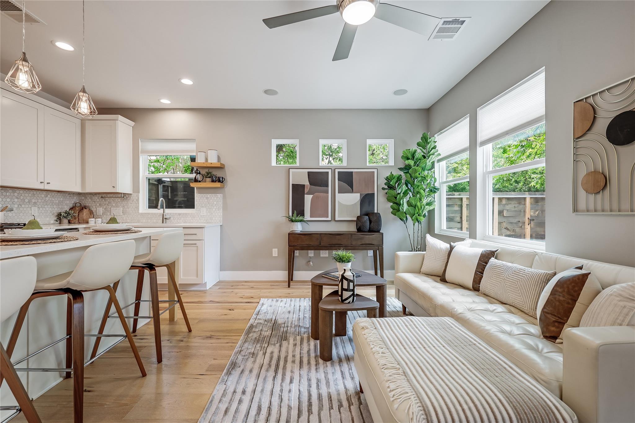 5512 Duval St # 2, Austin, TX 78751