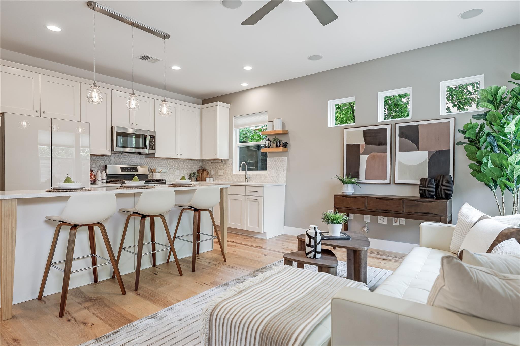 5512 Duval St # 2, Austin, TX 78751