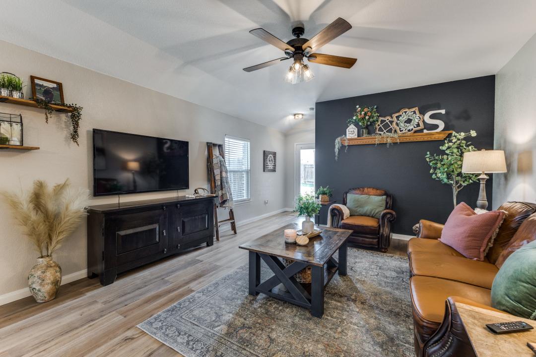 13412 Herbert Hoover Dr, Manor, TX 78653